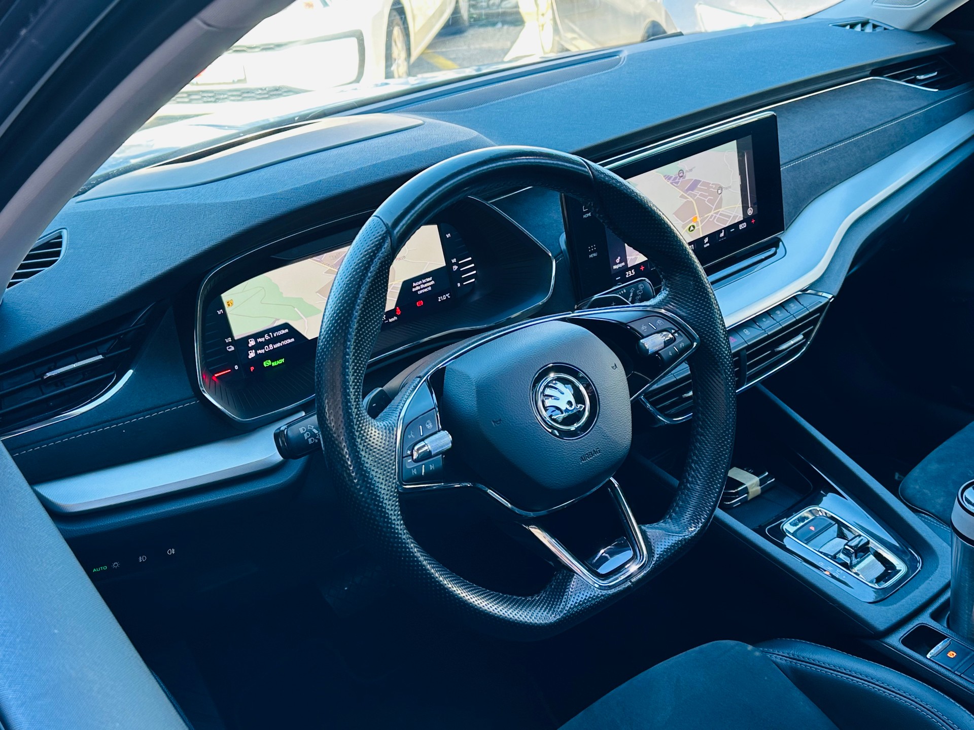 SKODA Octavia Combi 1.4 TSI PHEV DSG Style-image-11