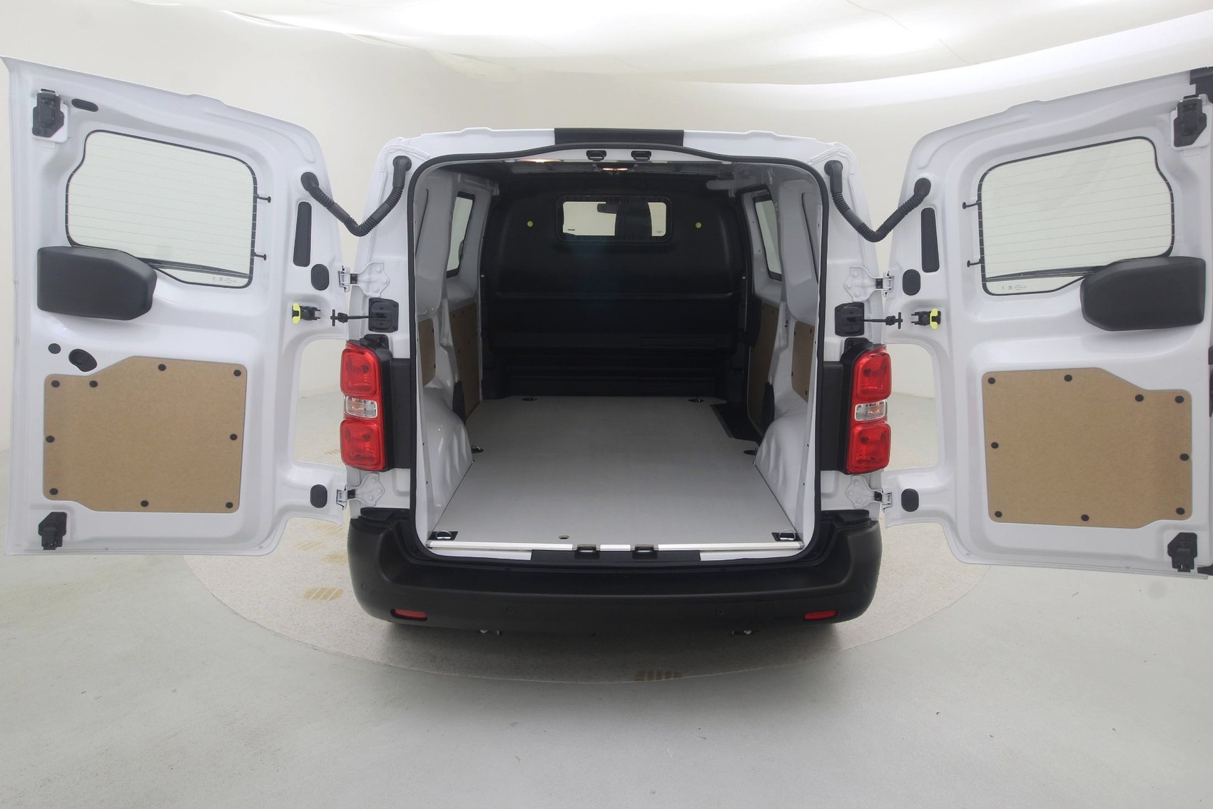 CITROEN Jumpy Kaw. M 2.0 BlueHDi 145 S/S-image-17