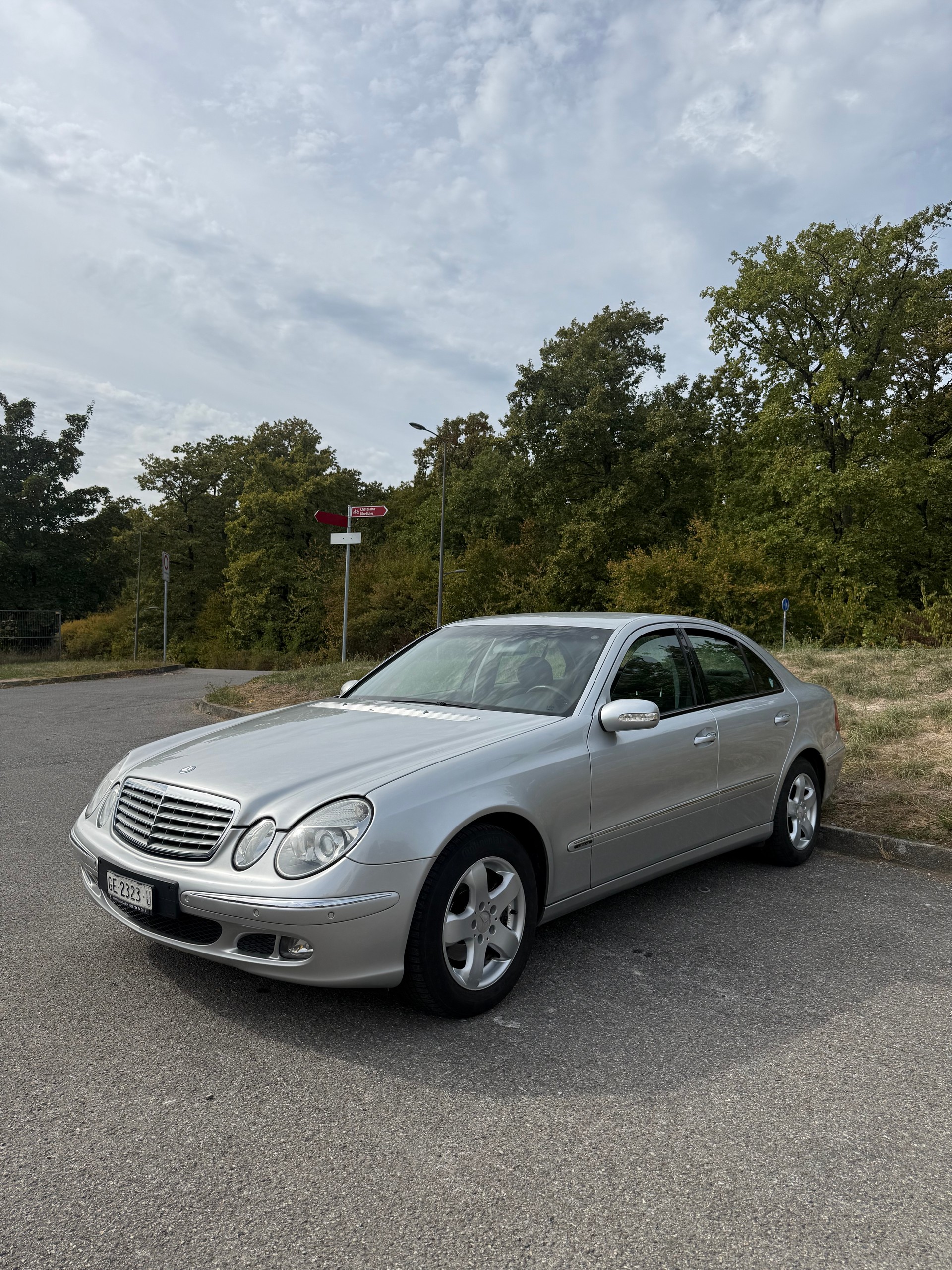 MERCEDES-BENZ W211-image-1