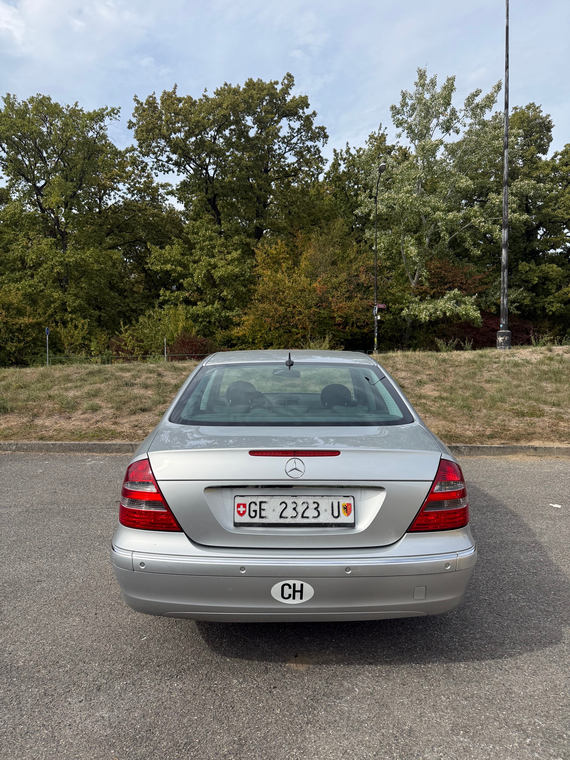 MERCEDES-BENZ W211-image-5