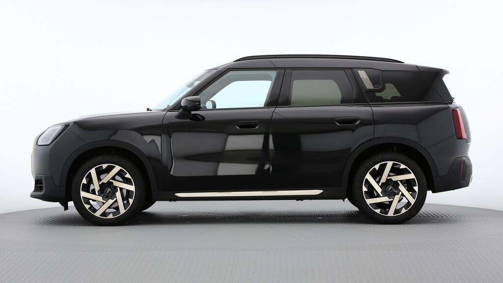 MINI Countryman S ALL4-image-2