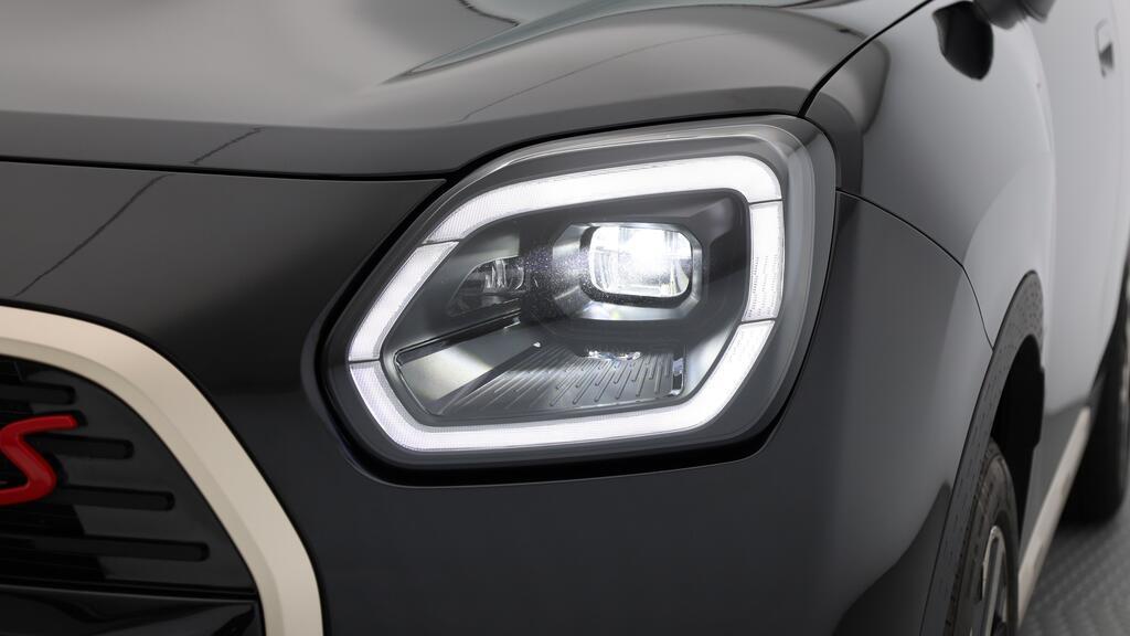 MINI Countryman S ALL4-image-16