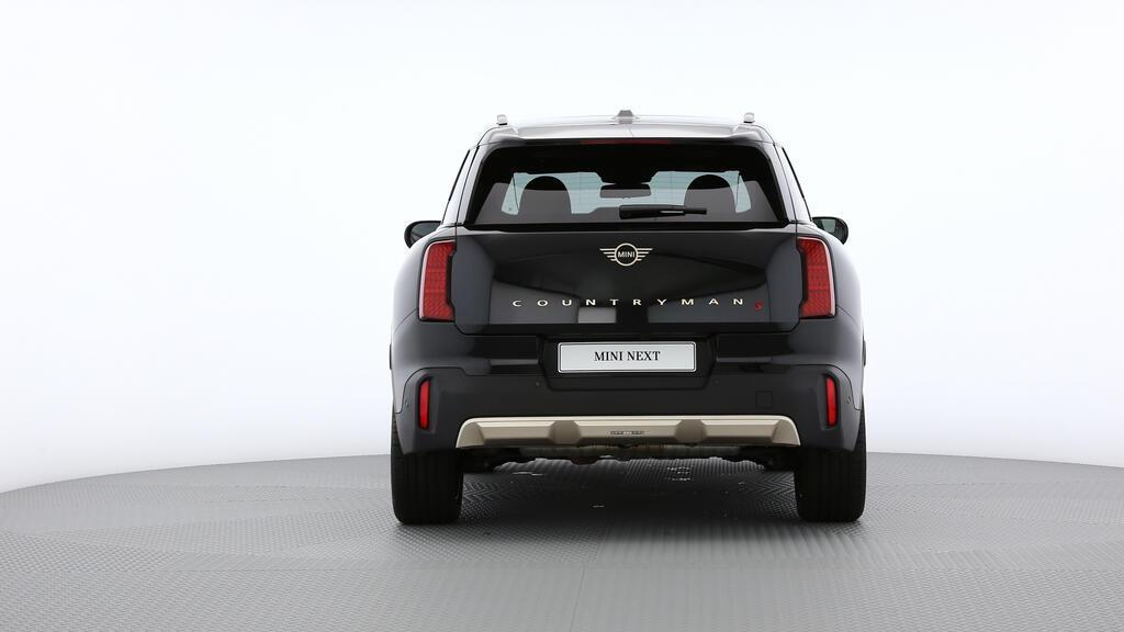 MINI Countryman S ALL4-image-13