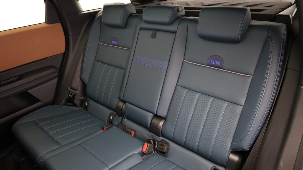 MINI Countryman S ALL4-image-20