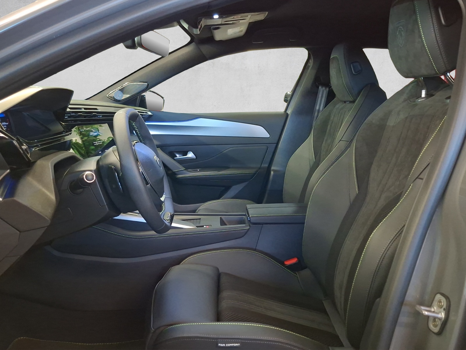 PEUGEOT 408 1.6 PHEV 225 GT Exclusive-image-11
