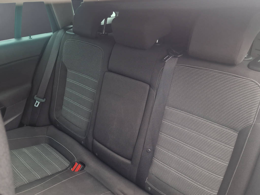 OPEL Insignia Sports Tourer 2.0 CDTi 130 Edition-image-9