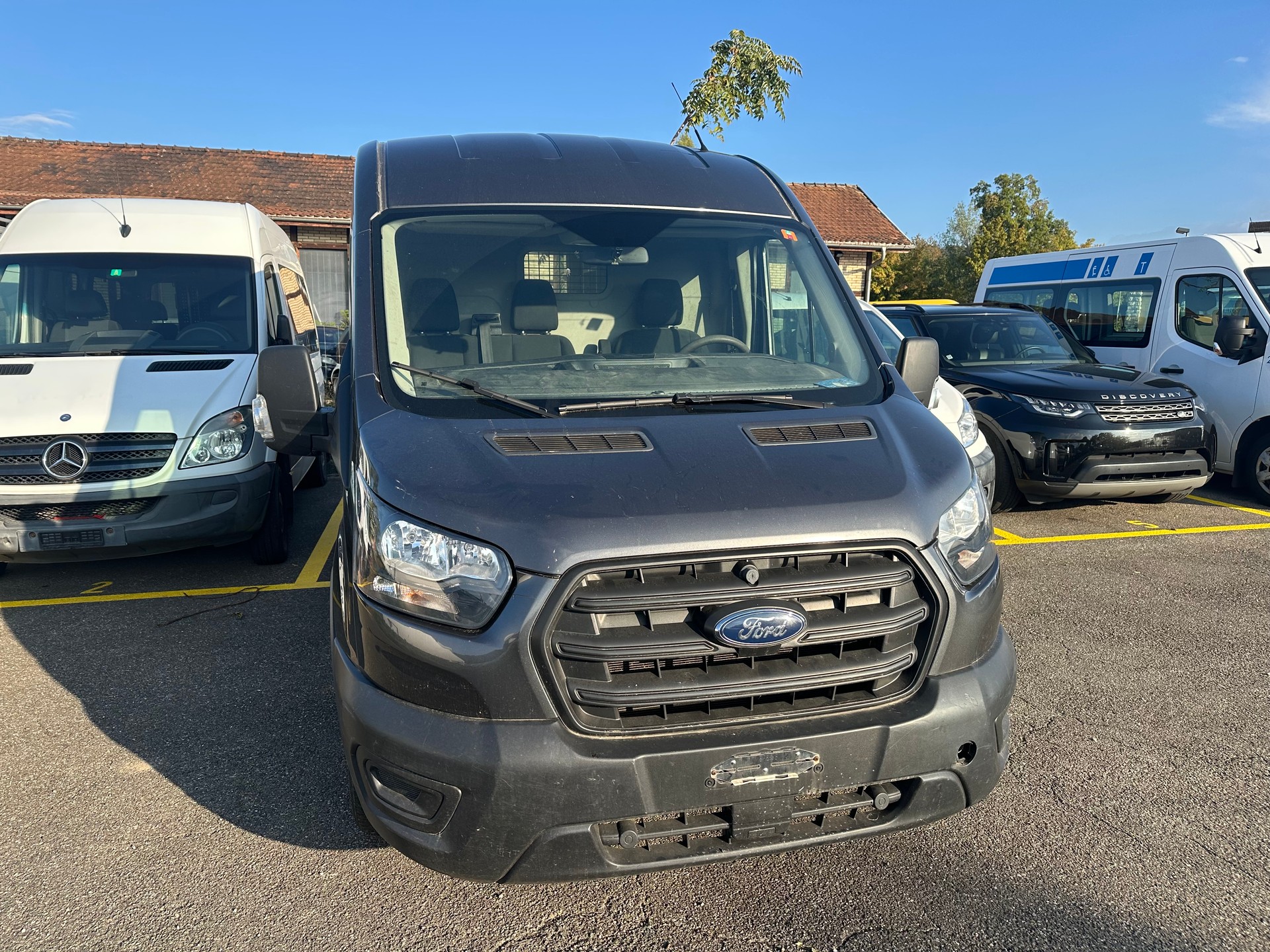 FORD Transit Van 350 L3 Trend 2.0 TDCi 130 RWD-image-1