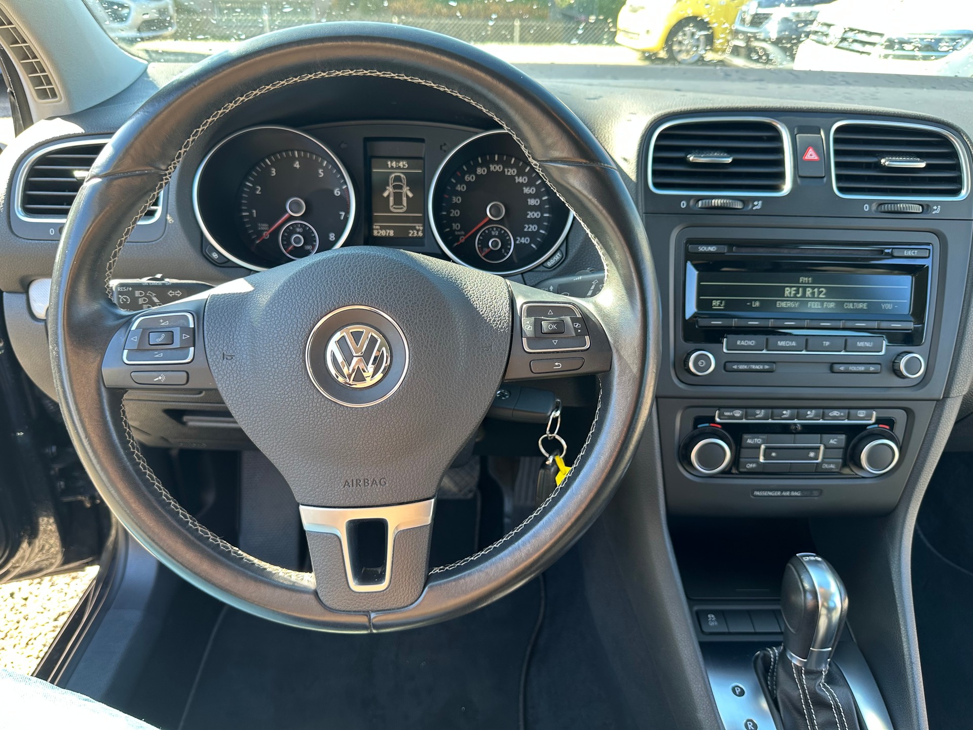 VW Golf 1.4 TSI Comfortline DSG-image-8
