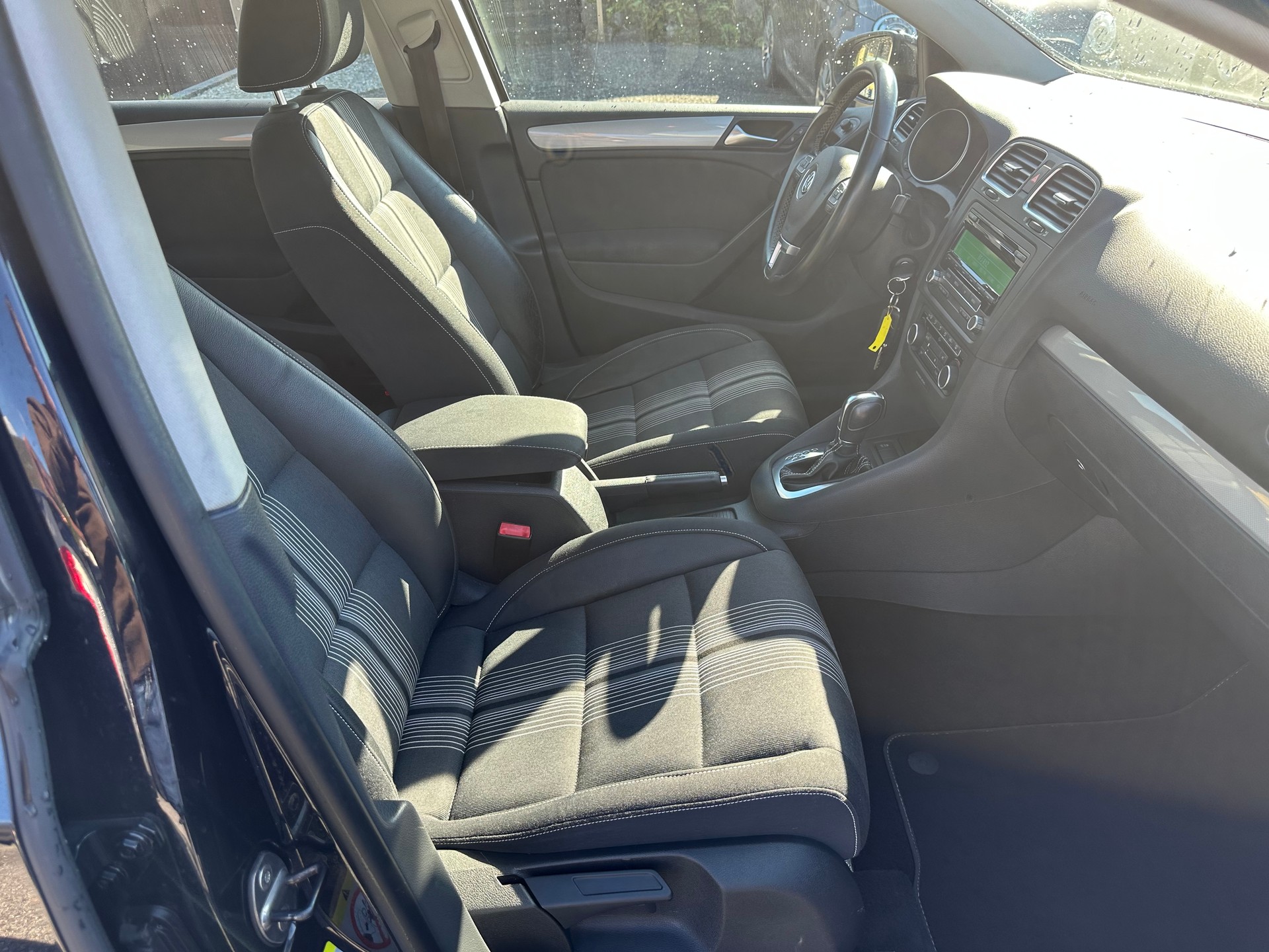 VW Golf 1.4 TSI Comfortline DSG-image-7