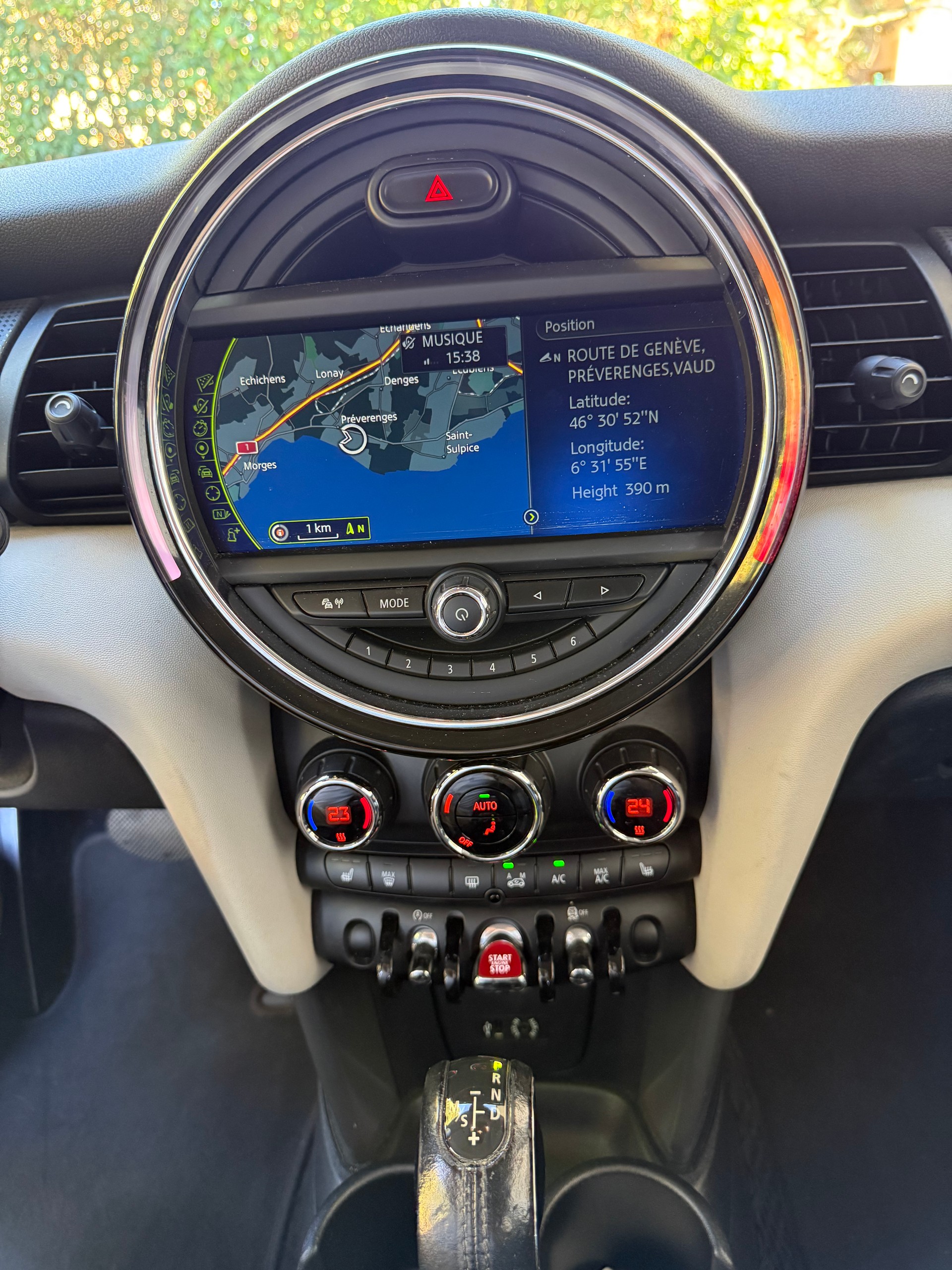 MINI 1.5i Cooper-image-4