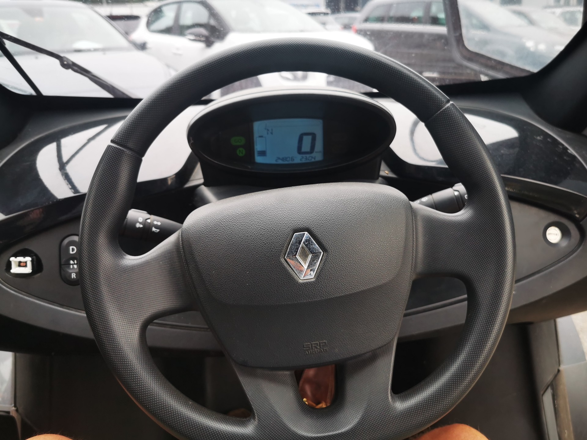 RENAULT Twizy Z.E. Urban (Batterie Miete)-image-3