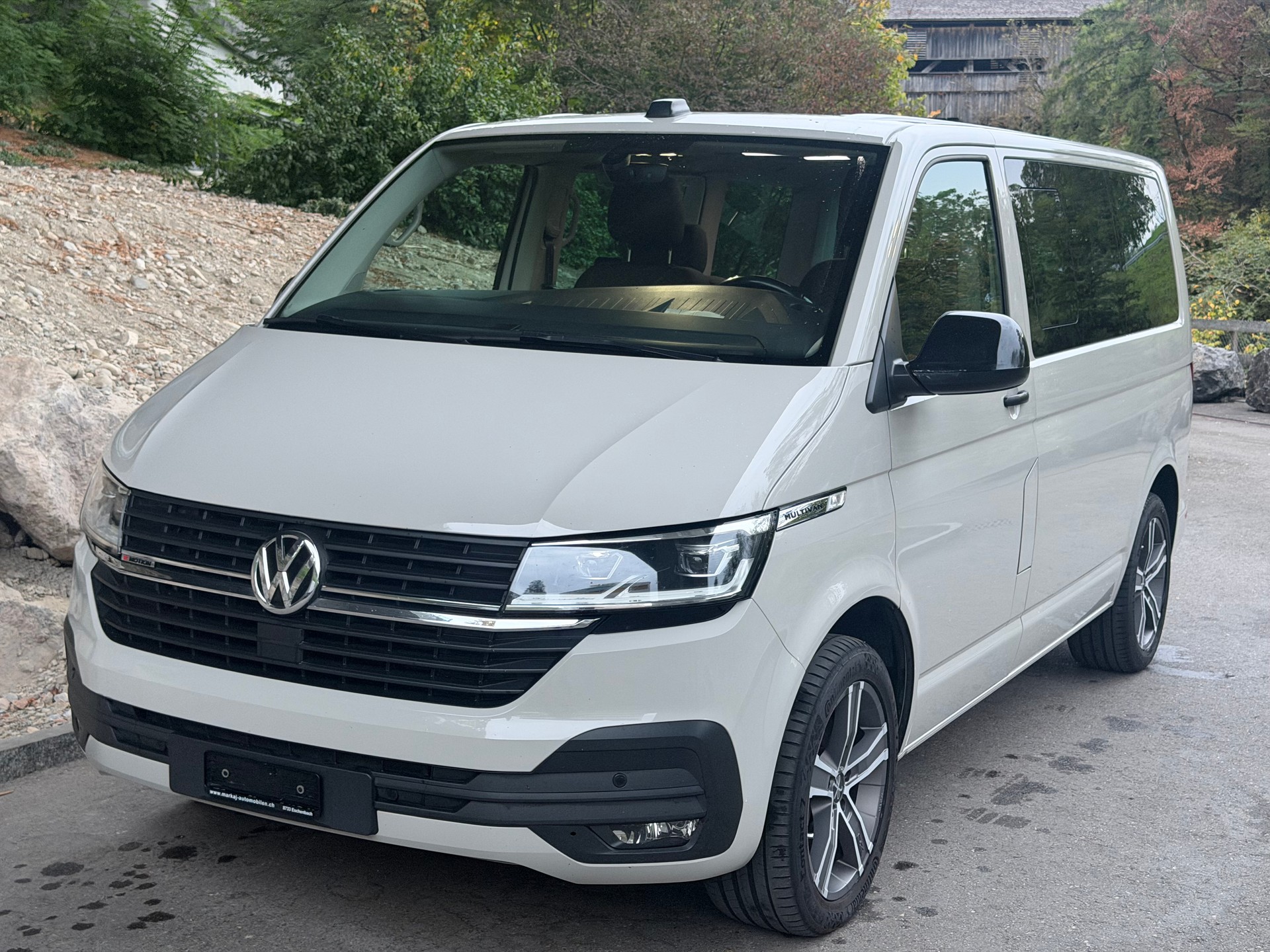 VW T6.1 Multivan 2.0 TDI Trendline Liberty 4Motion DSG-image-0