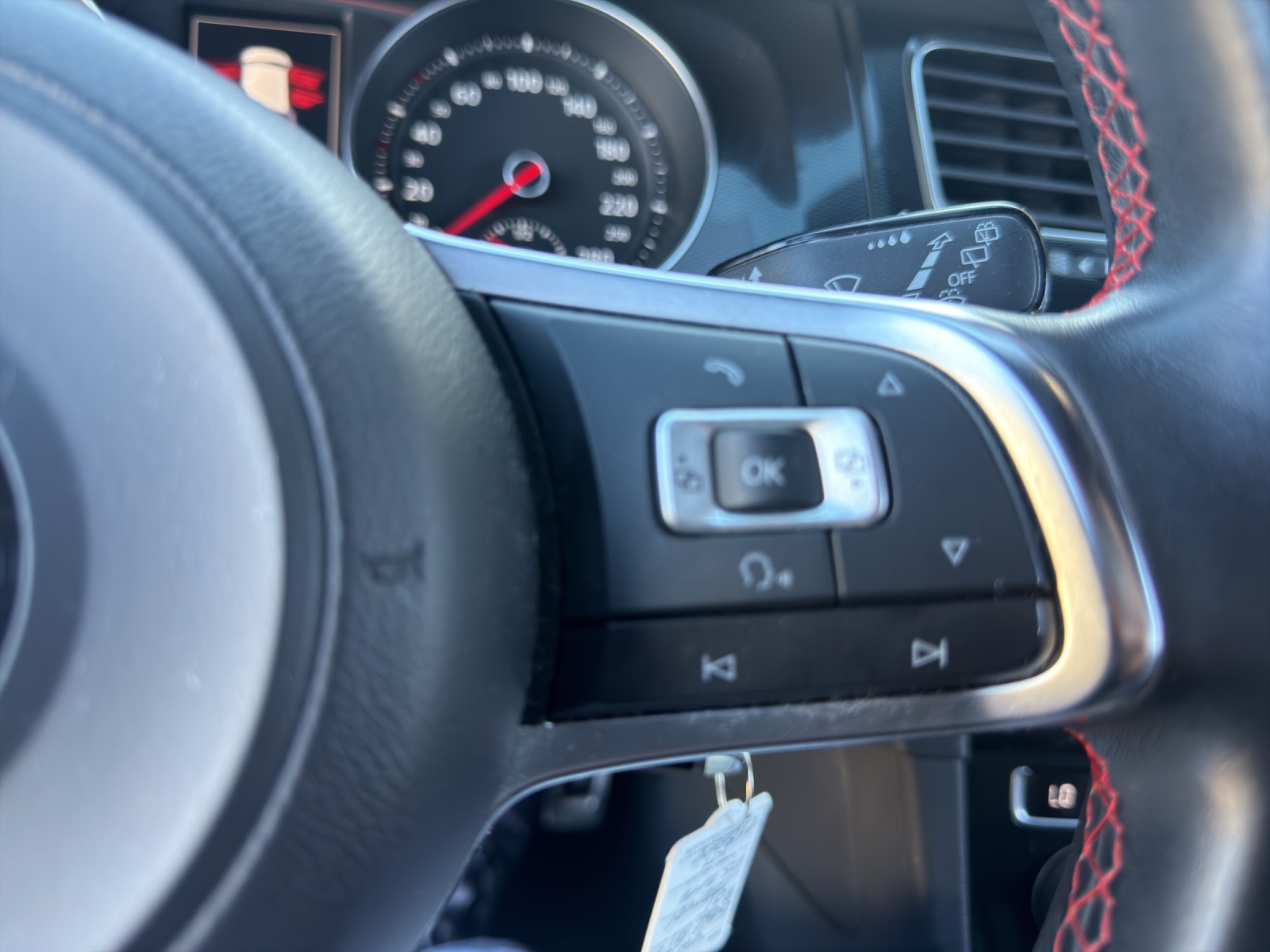VW Golf 2.0 TSI GTI Performance-image-23