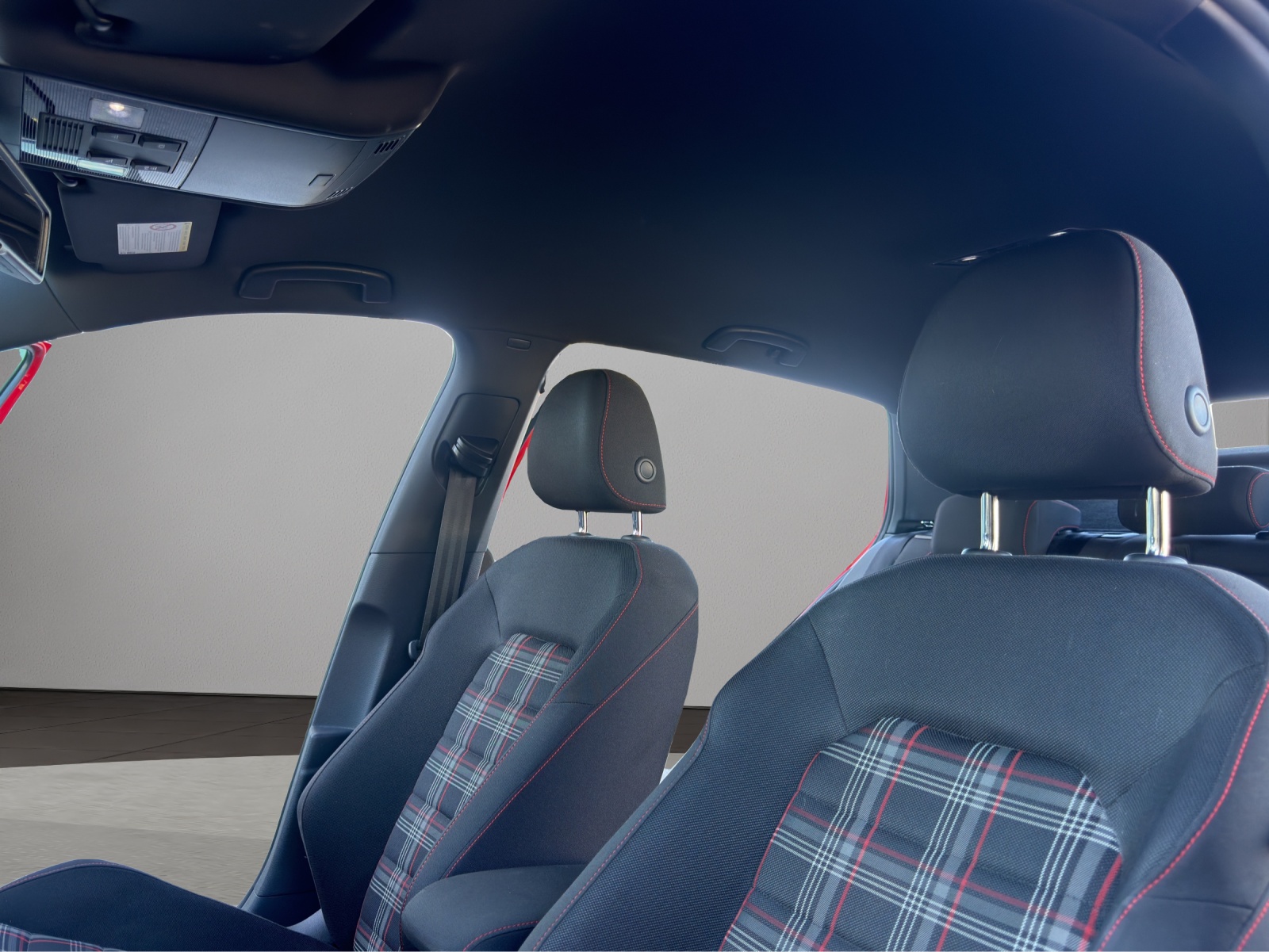 VW Golf 2.0 TSI GTI Performance-image-19