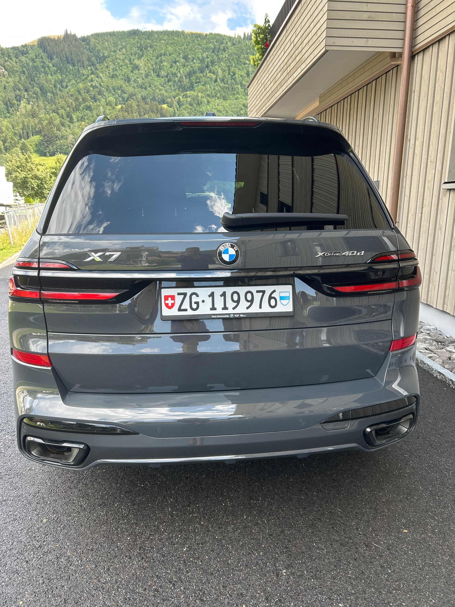 BMW 40d xDrive SAG-image-17