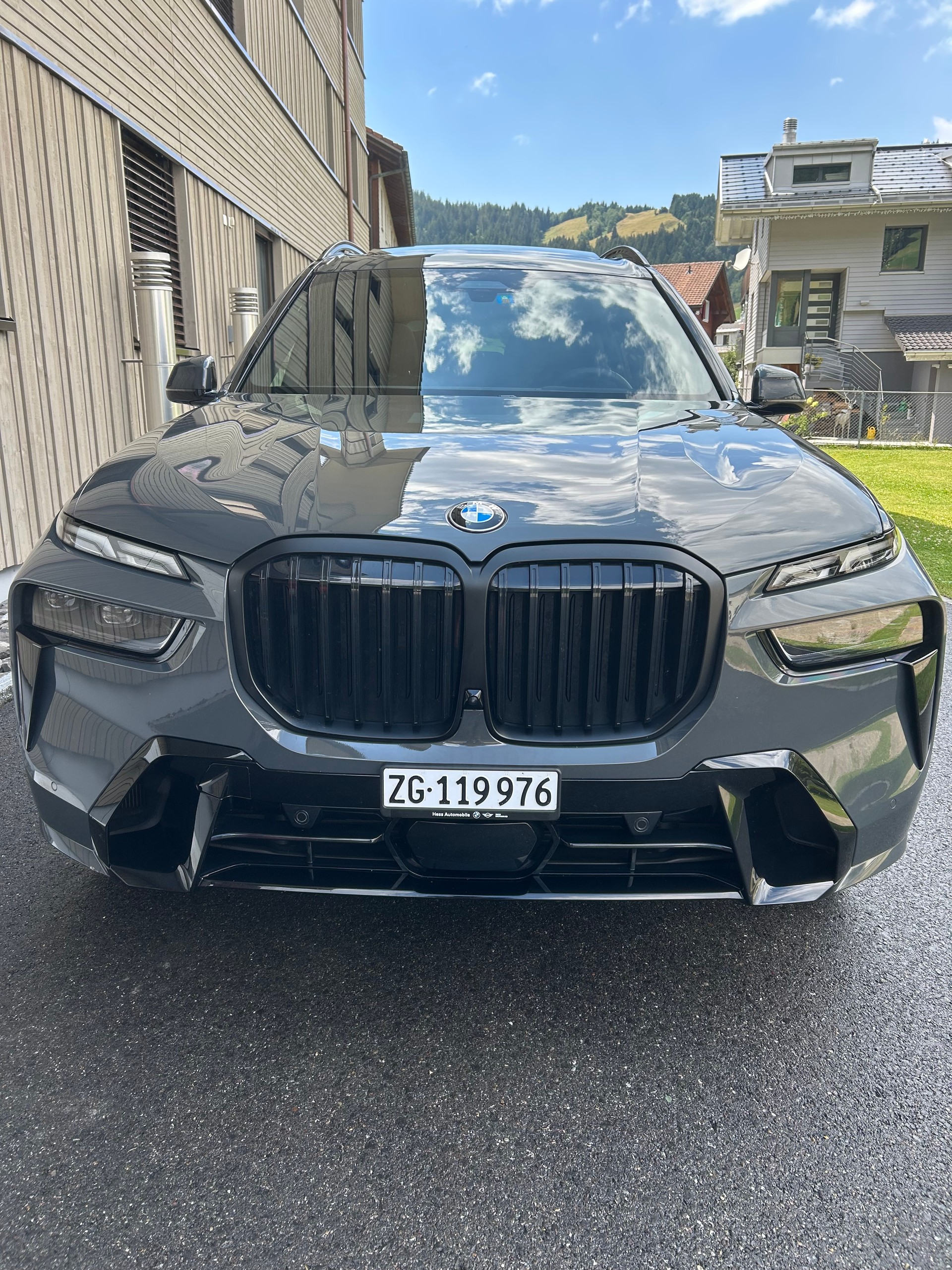 BMW 40d xDrive SAG-image-1