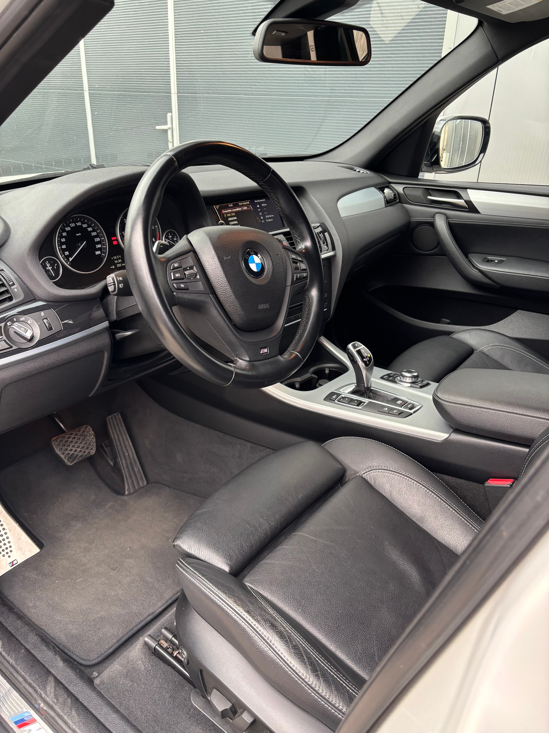 BMW 35d xDrive-image-6