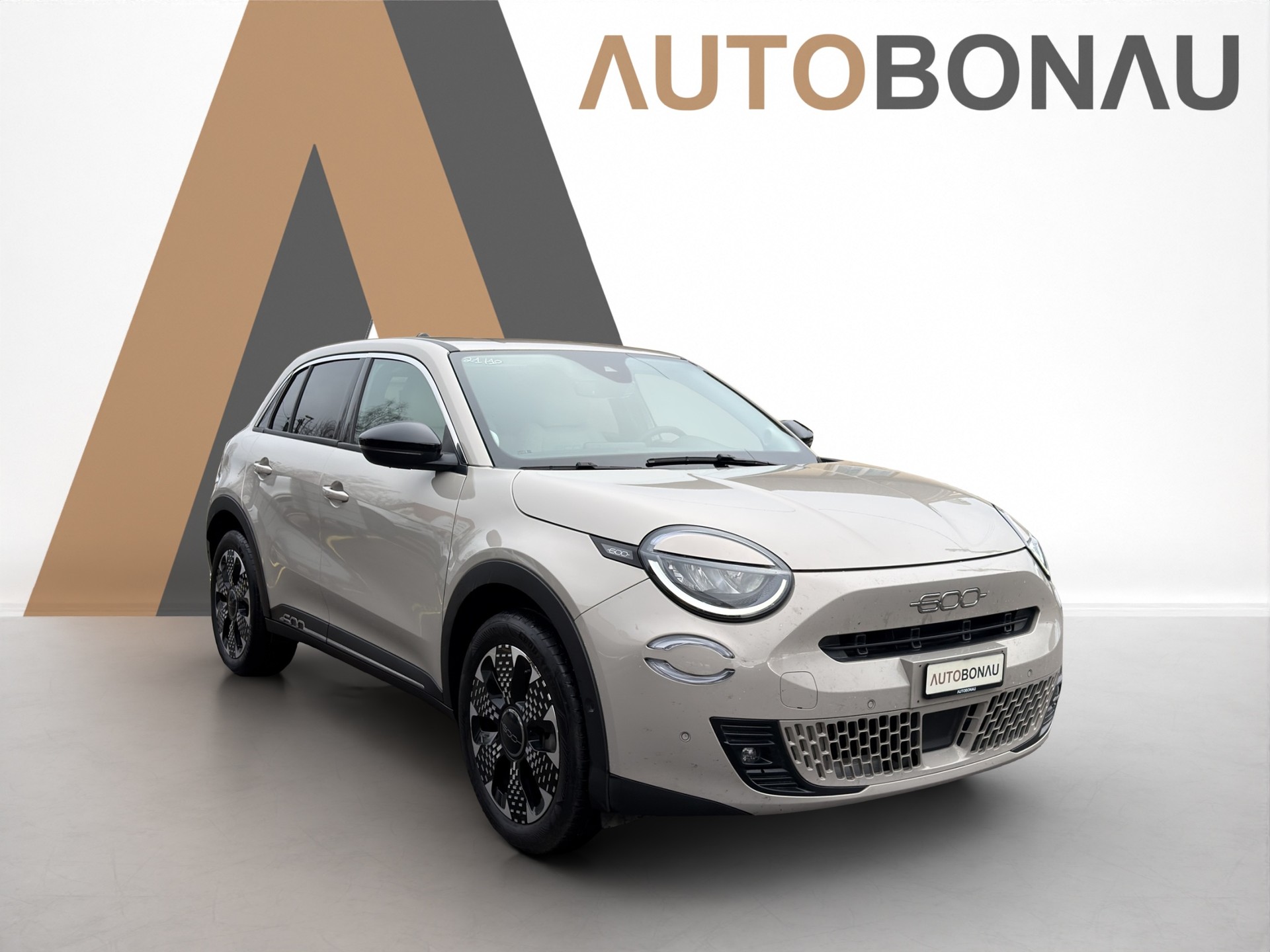 FIAT 600 1.2 Hybrid La Prima-image-6