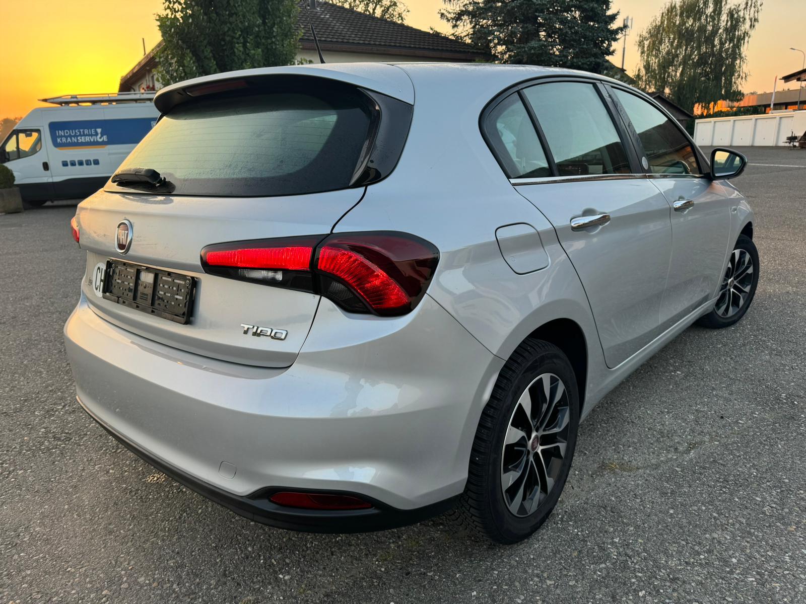 FIAT Tipo 1.4TJet Mirror-image-8
