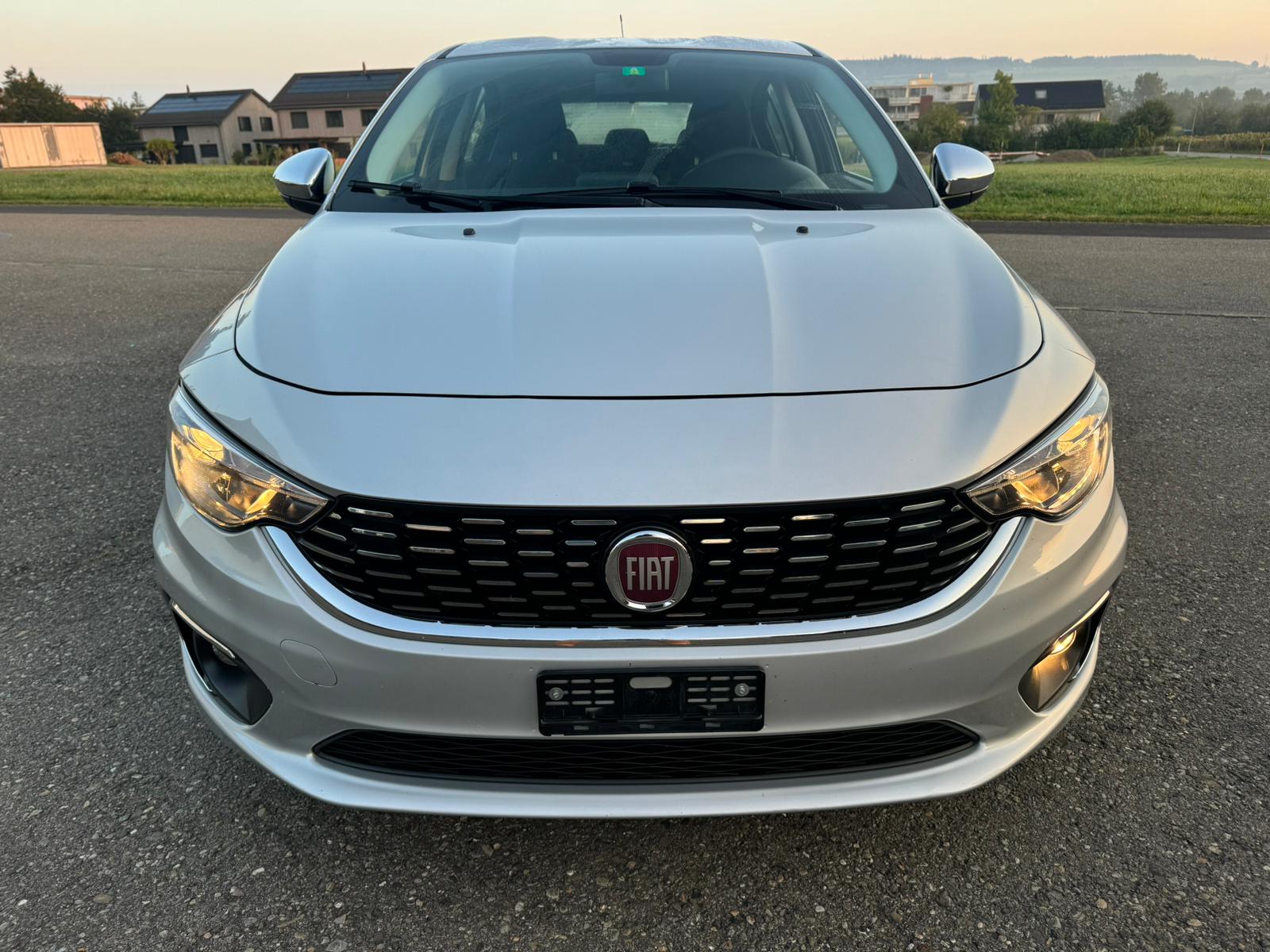 FIAT Tipo 1.4TJet Mirror-image-1