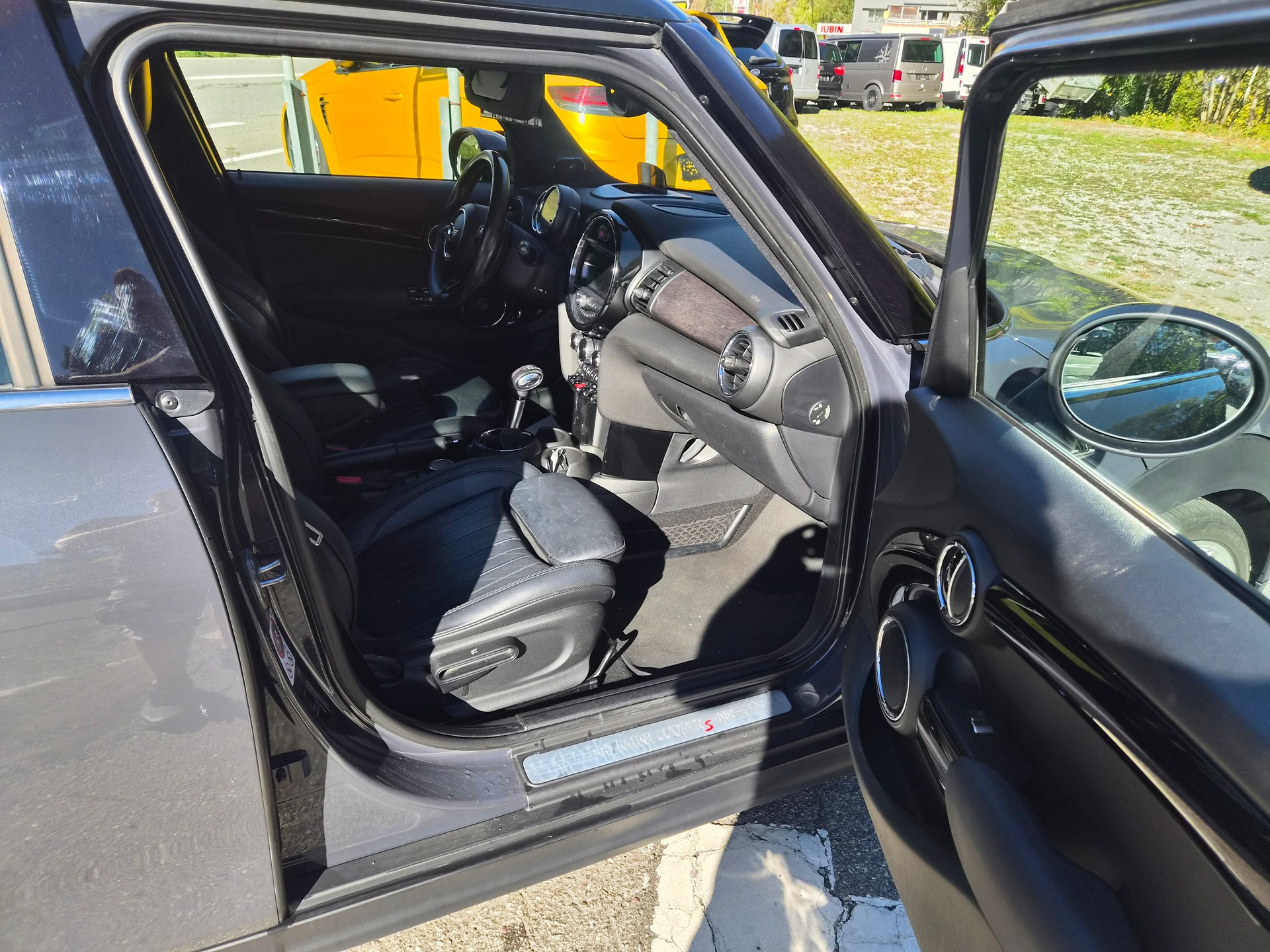 MINI Cooper S Steptronic Trafalgar-image-10