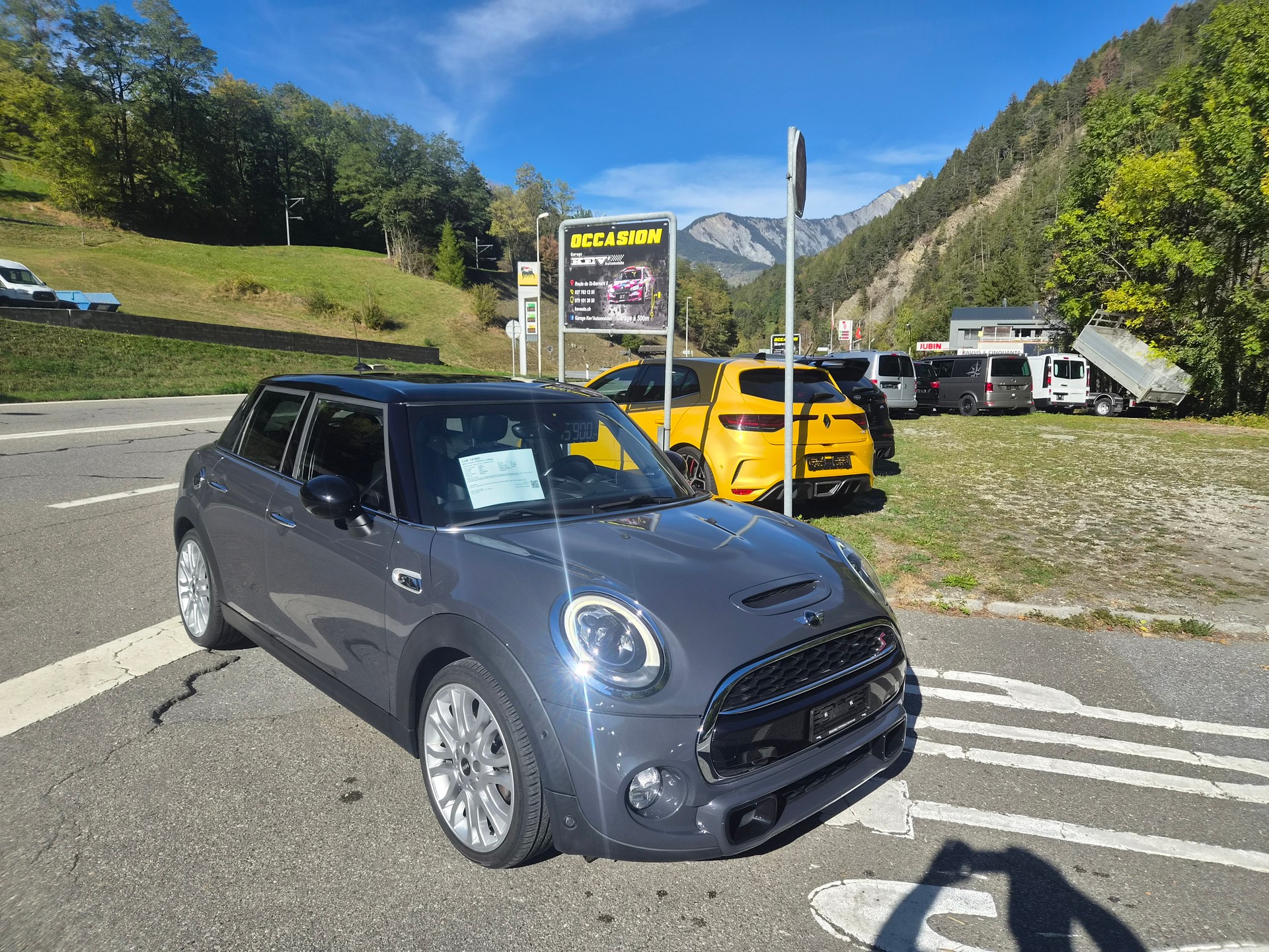 MINI Cooper S Steptronic Trafalgar-image-0
