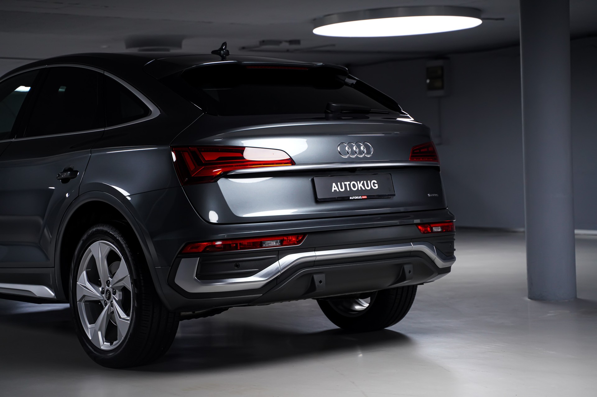 AUDI Q5 Sportback 40 TFSI S line quattro S-tronic-image-7