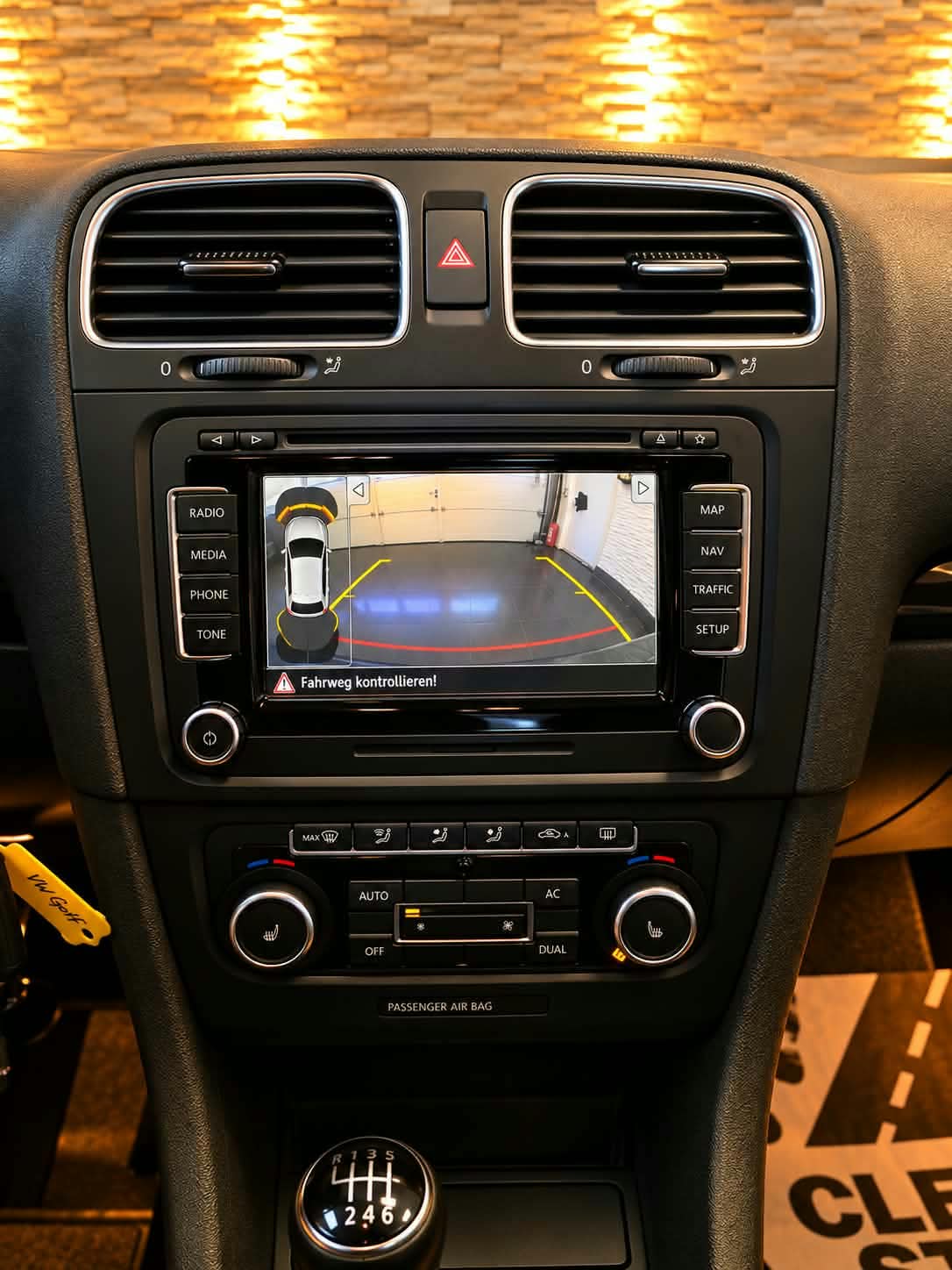 VW Golf 1.2 TSI BlueMotion Technology Team-image-20