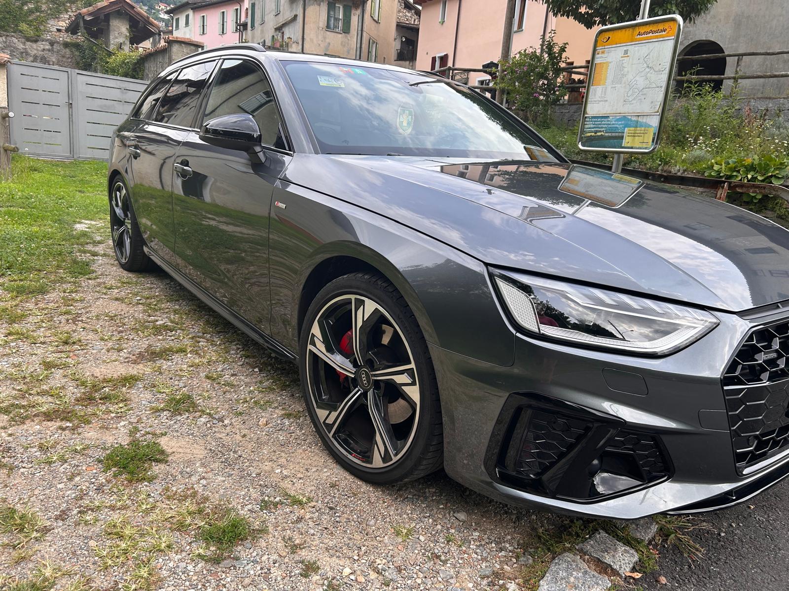 AUDI A4 Avant 40 TDI S line quattro S-tronic-image-2