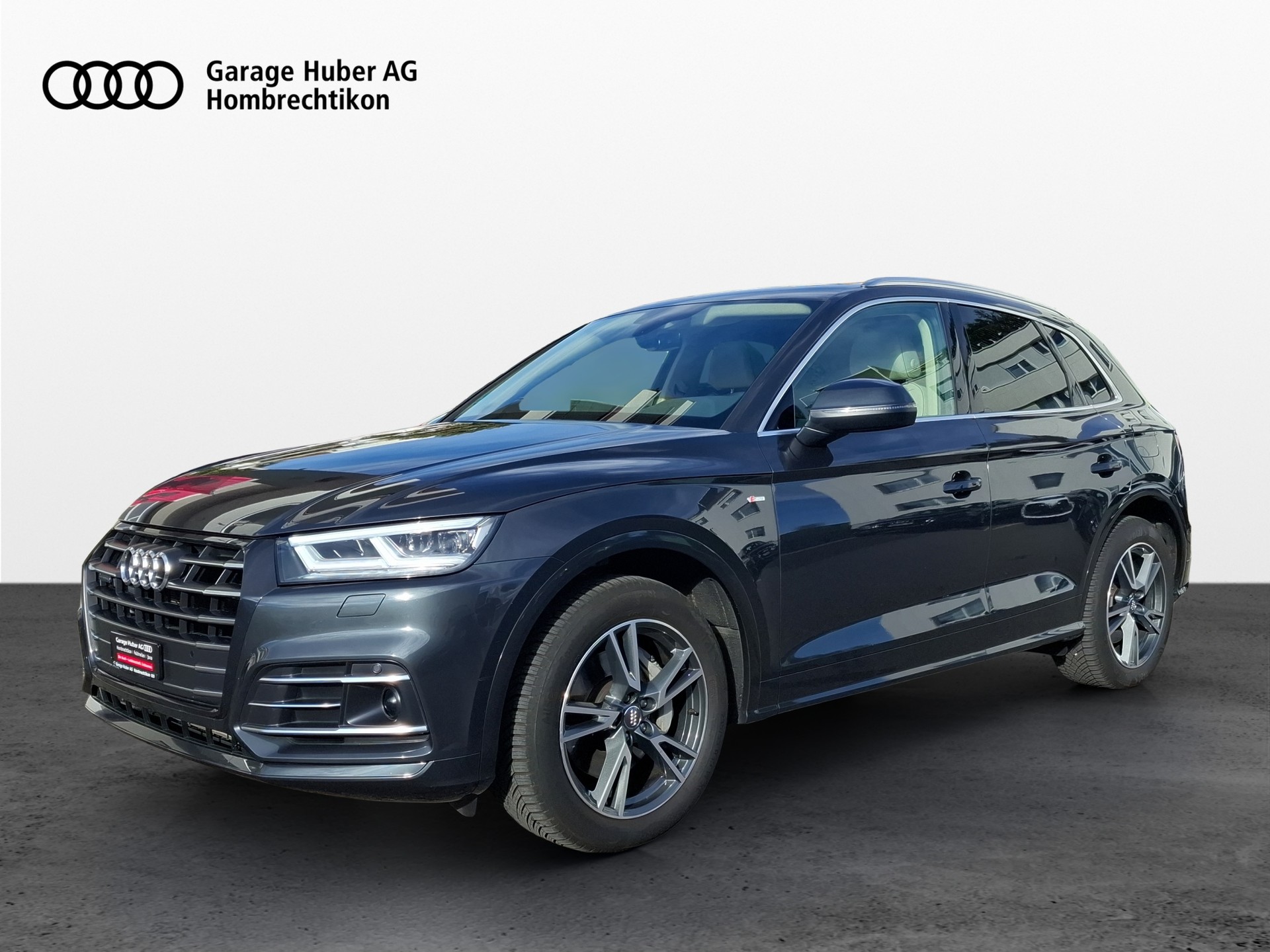 AUDI Q5 55 TFSI e quattro-image-0