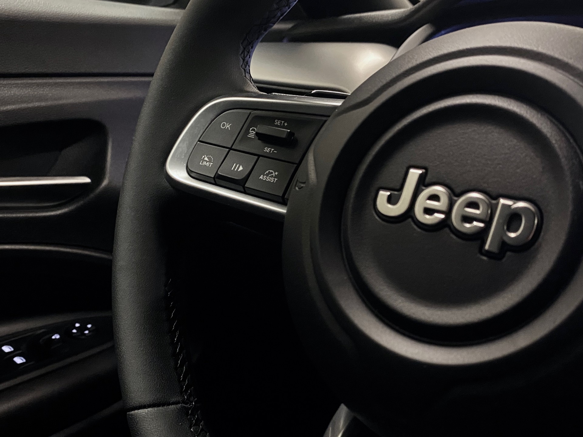 JEEP Avenger 1.2 Turbo*MildHybrid*Swiss*Overland*Sky*4xe*BiColore*-image-20