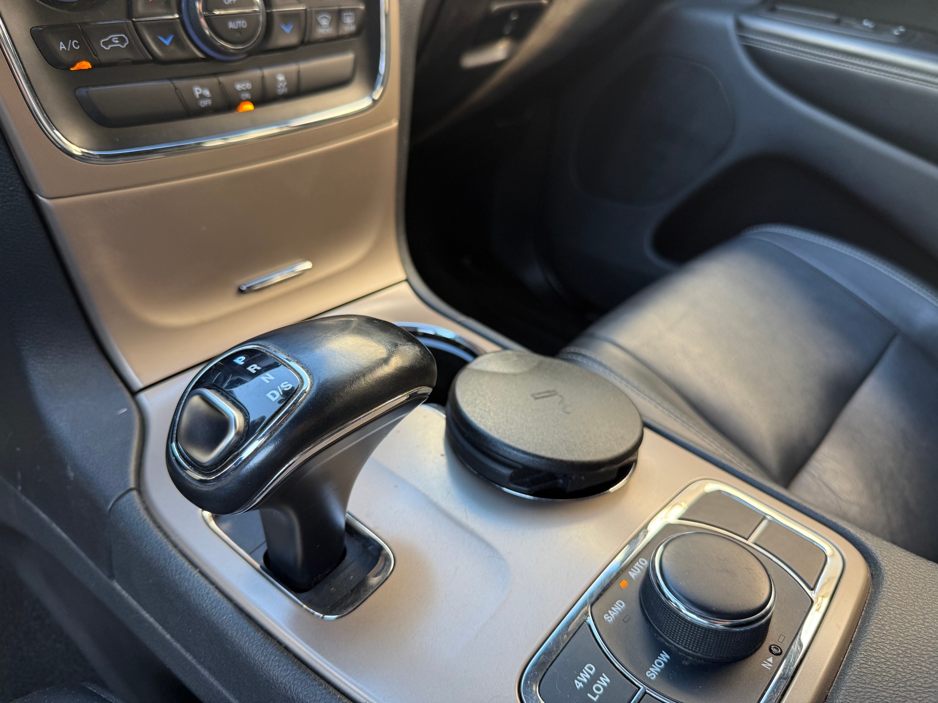 JEEP Grand Cherokee 3.0 CRD Limited Automatic-image-18