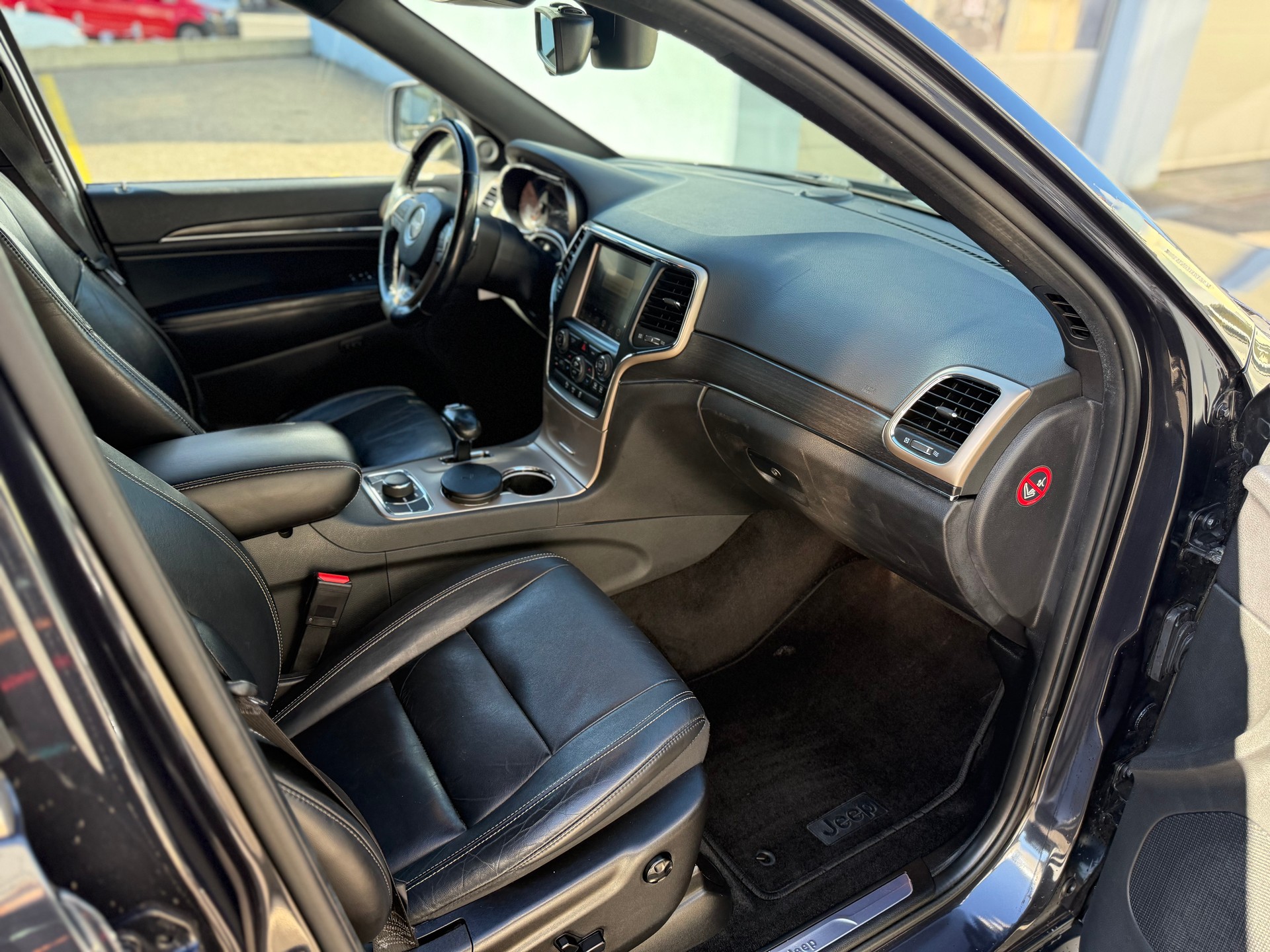 JEEP Grand Cherokee 3.0 CRD Limited Automatic-image-10