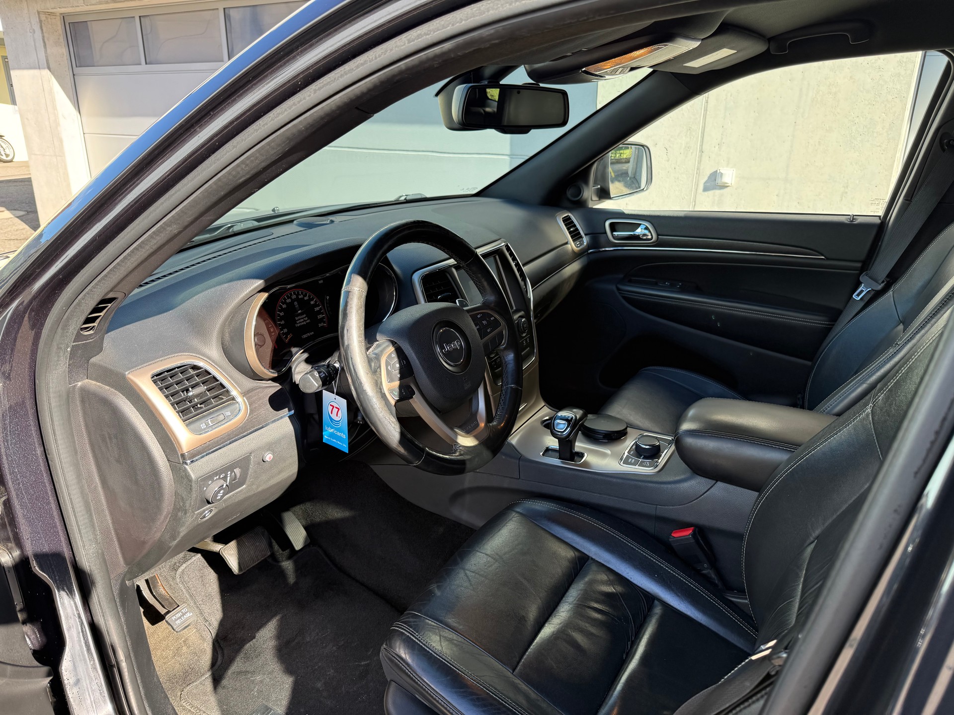 JEEP Grand Cherokee 3.0 CRD Limited Automatic-image-8