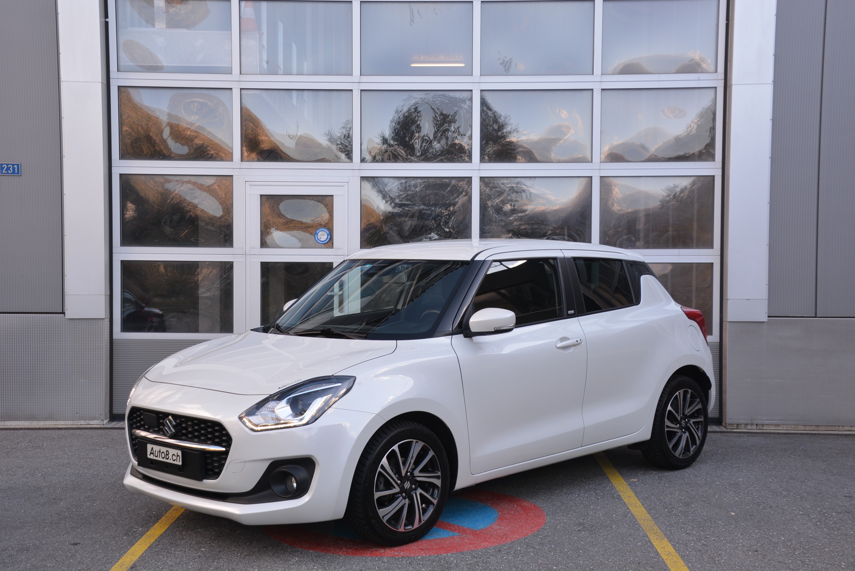 Car photo