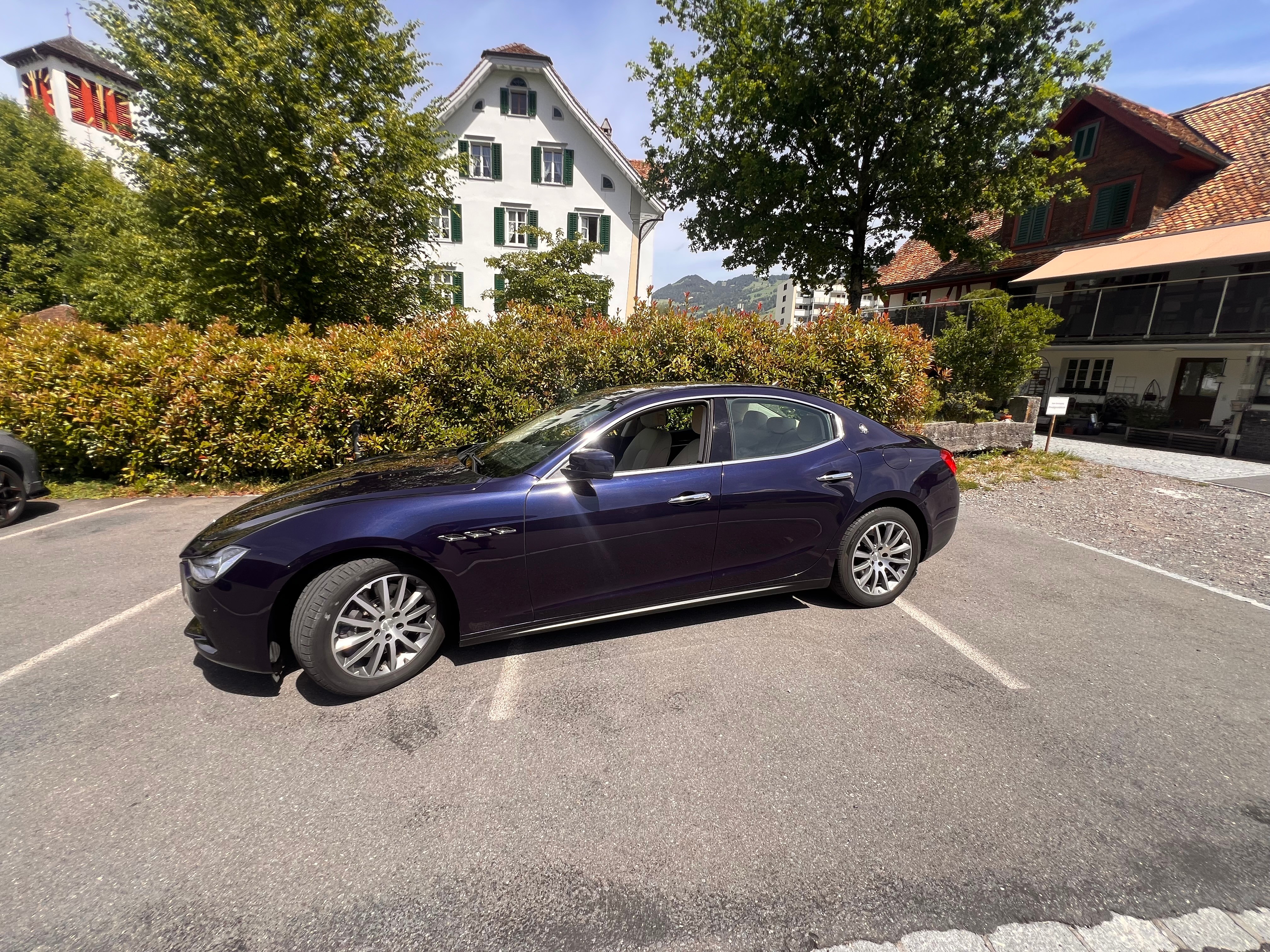 Car photo