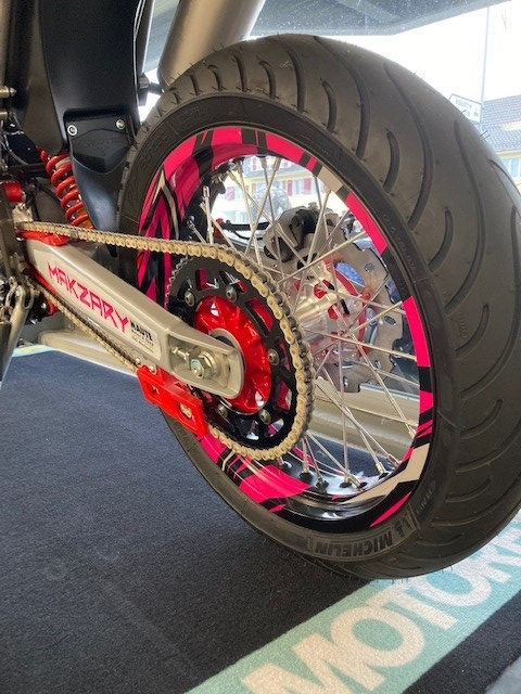 FANTIC XMF 125 Motard Performance-showroom-element-1