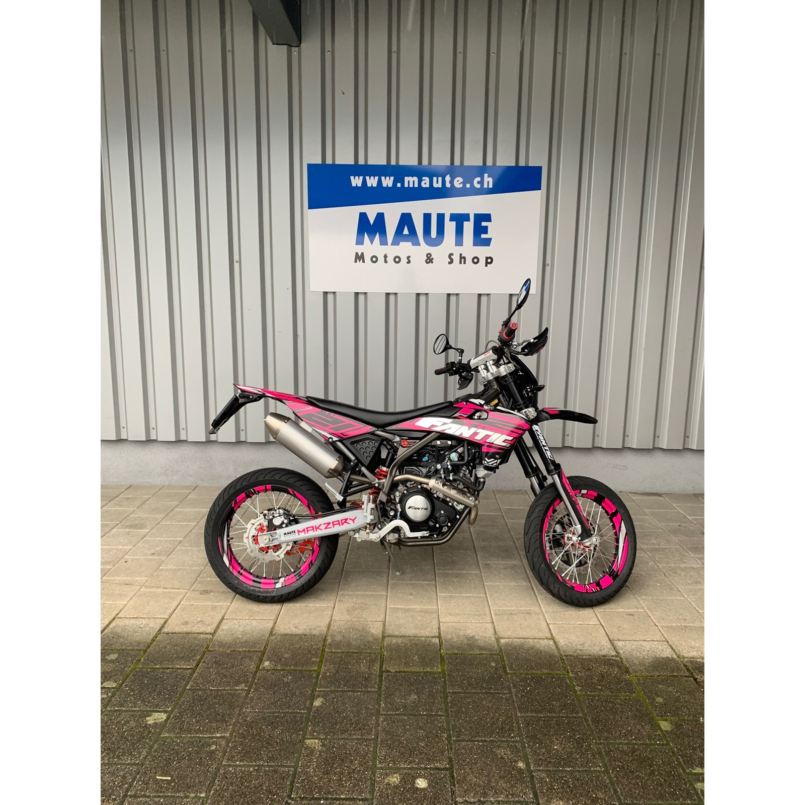 FANTIC XMF 125 Motard Performance