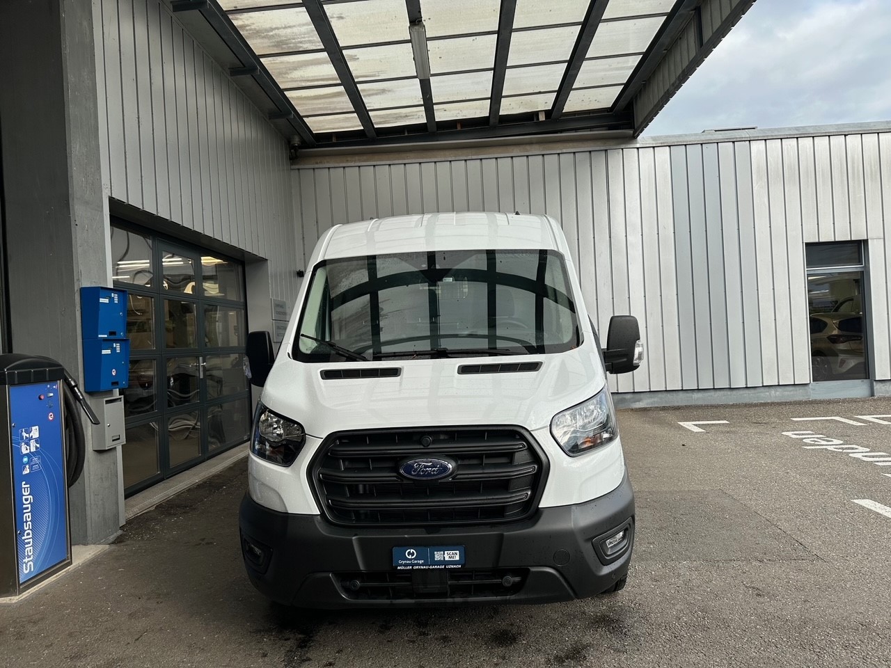 FORD Transit Van 330 L2H2 2.0 EcoBlue 130 Trend MHEV-image-1