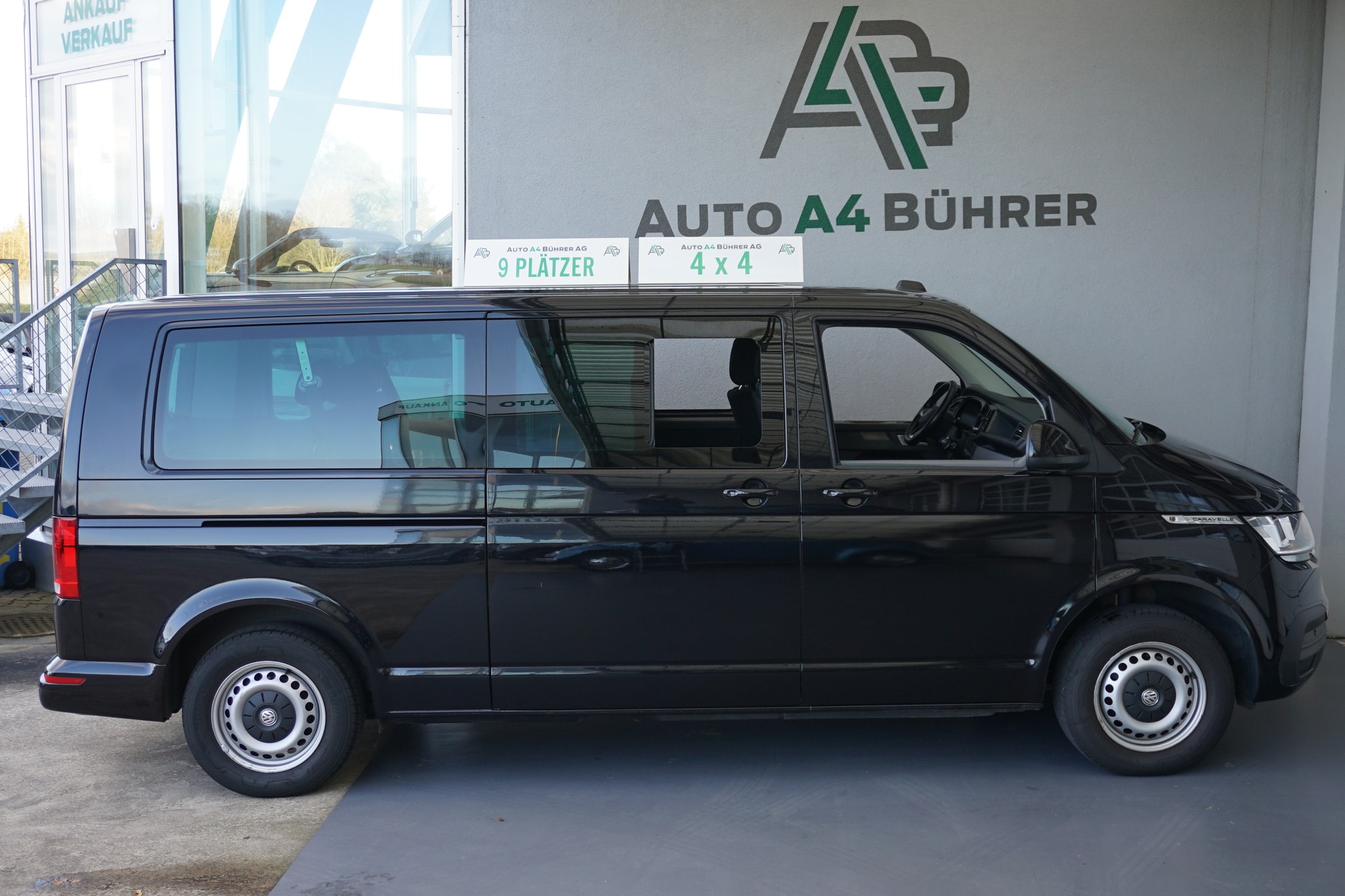 VW T6.1 2.0 TDI 4Motion Caravelle Automat DSG-image-5