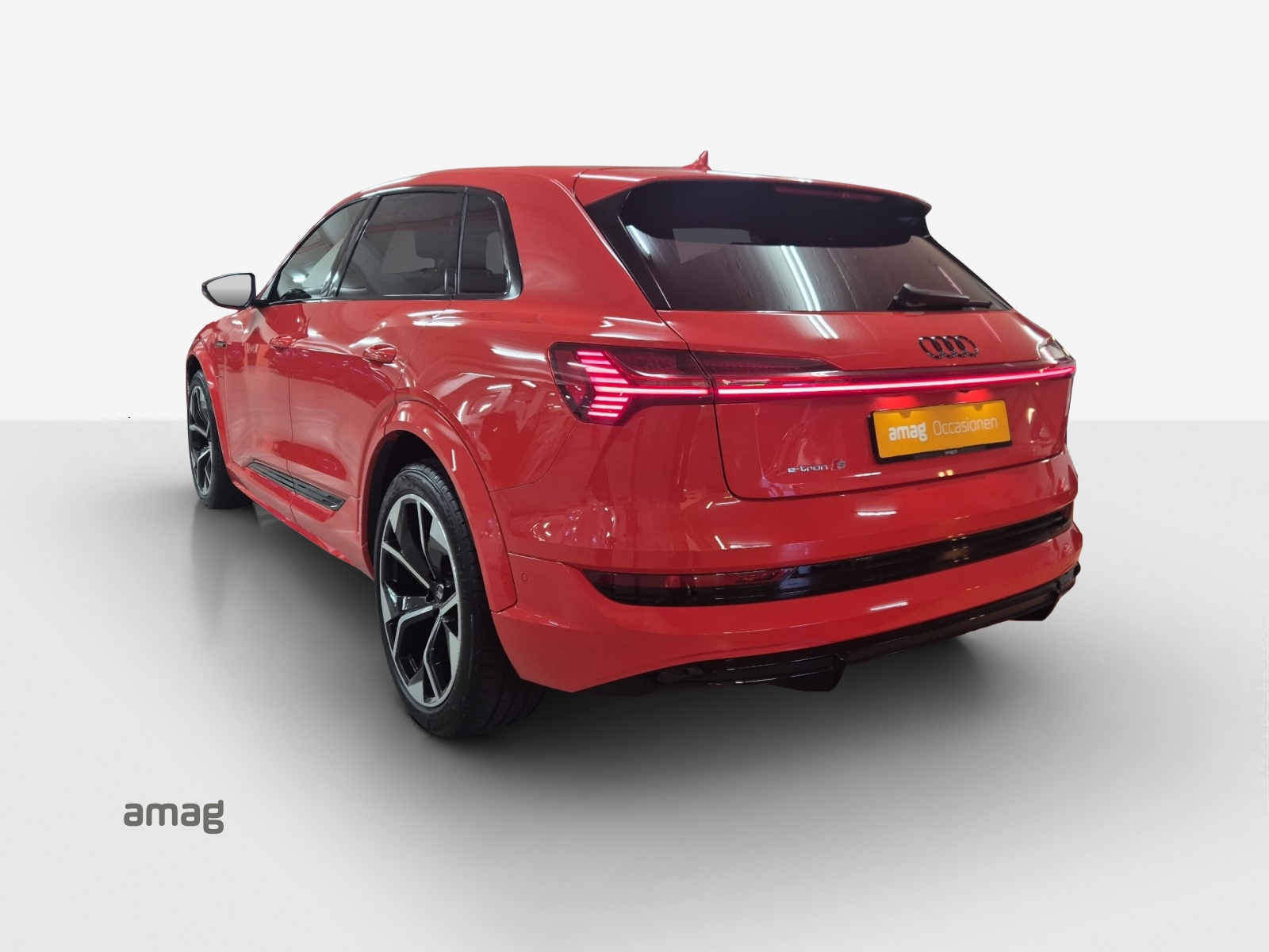 AUDI e-tron S quattro-image-2