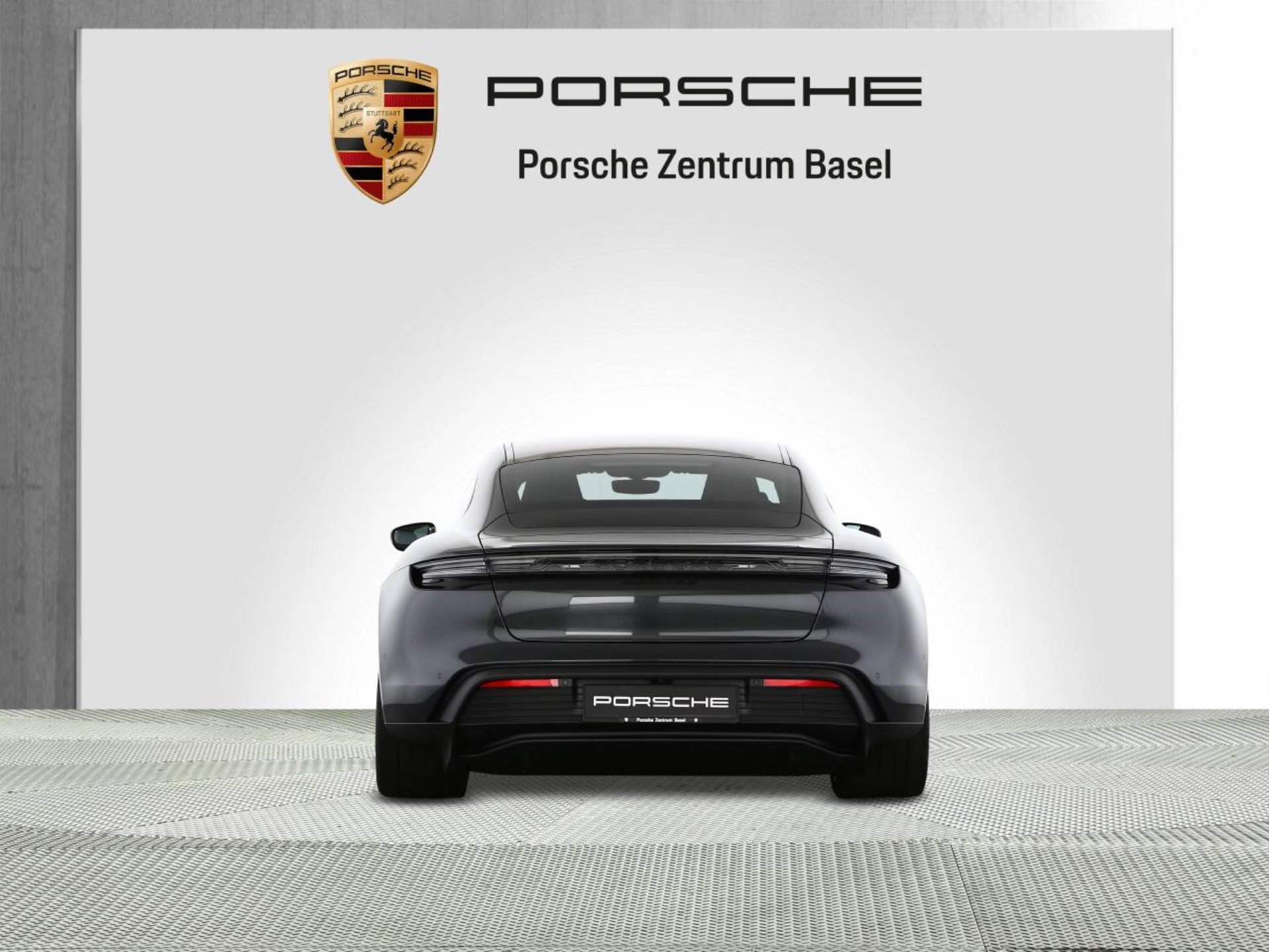 PORSCHE Taycan 4S-image-7