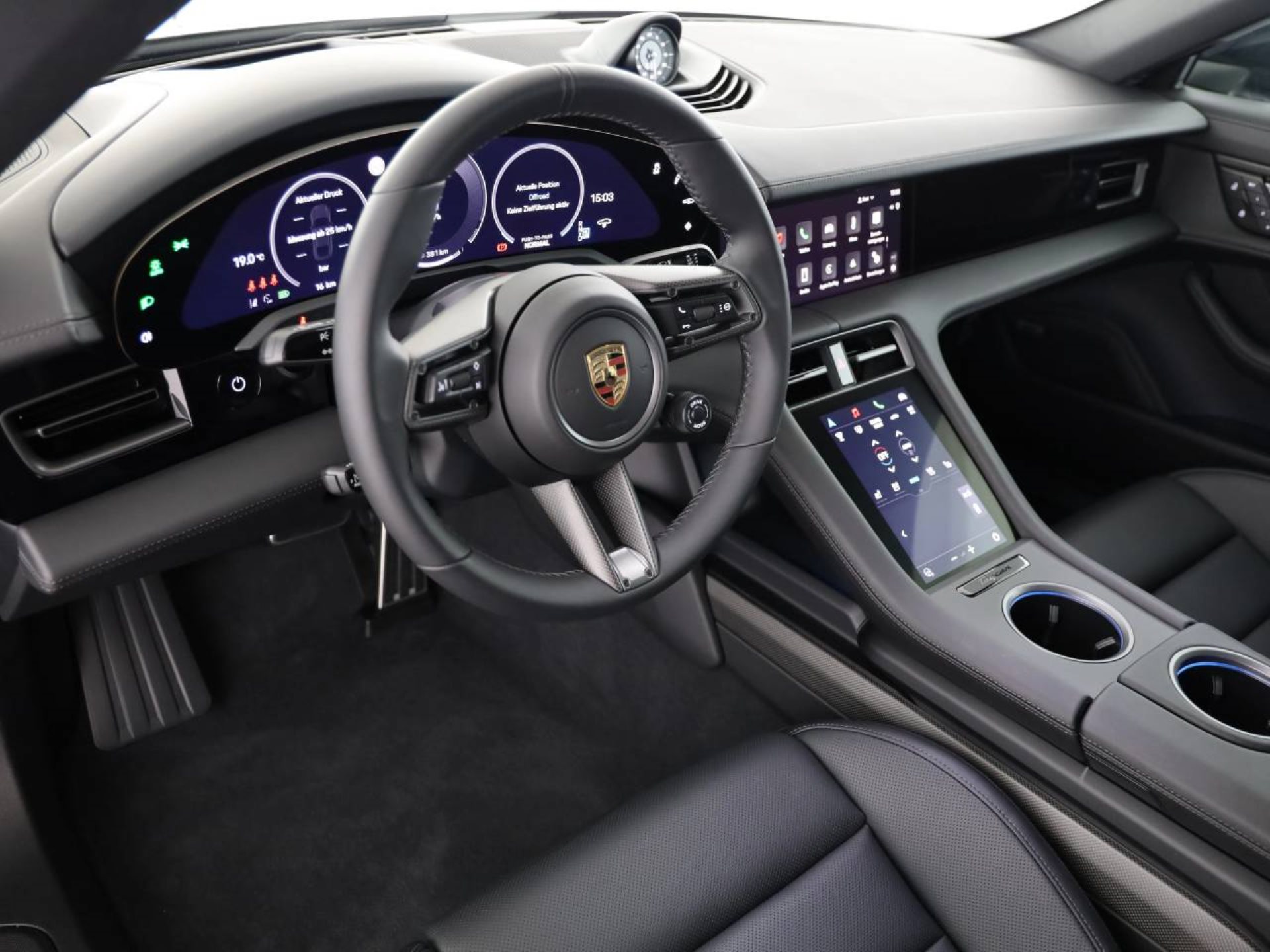 PORSCHE Taycan 4S-image-3