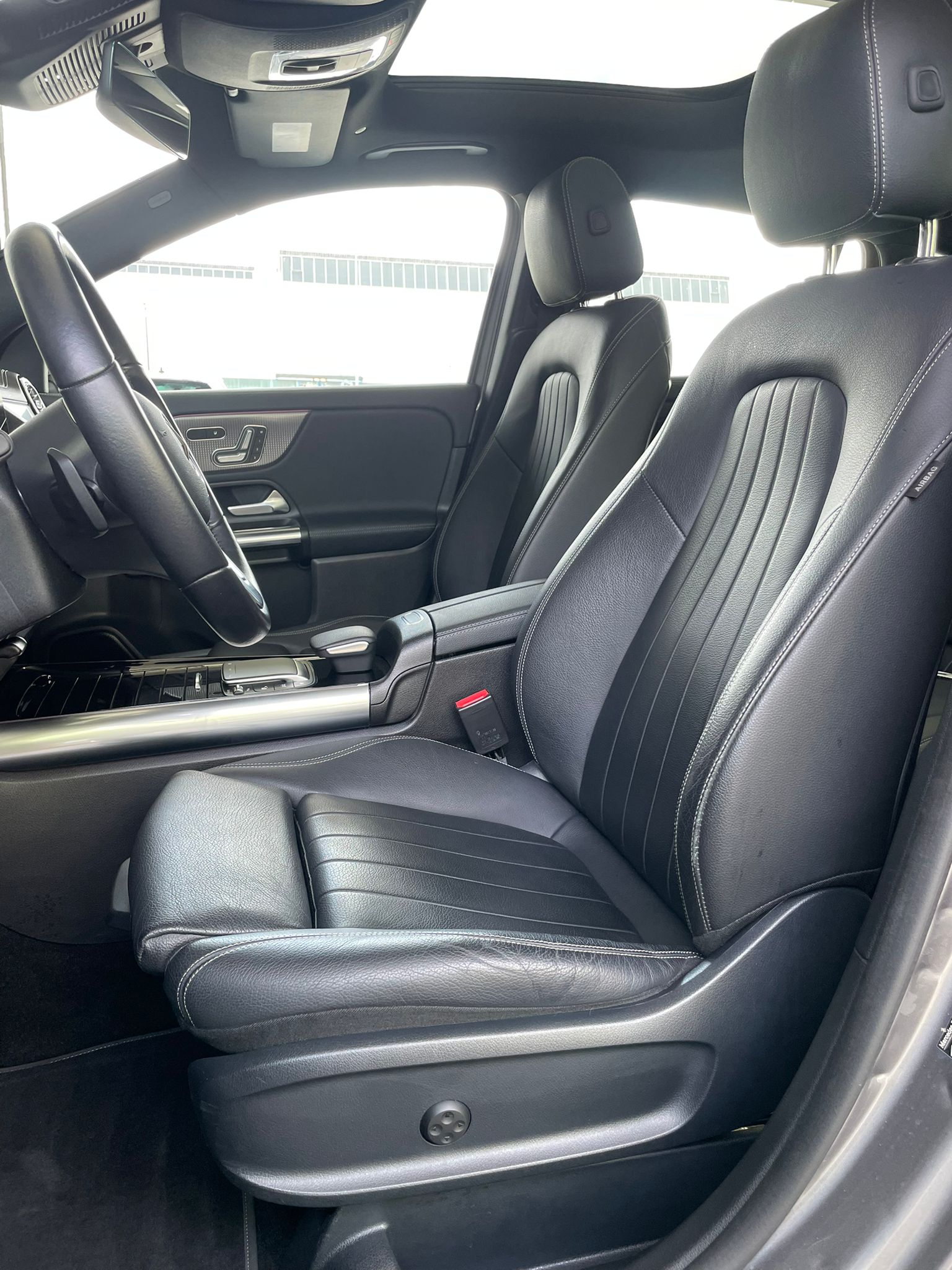 MERCEDES-BENZ GLA 250 e Style-image-6