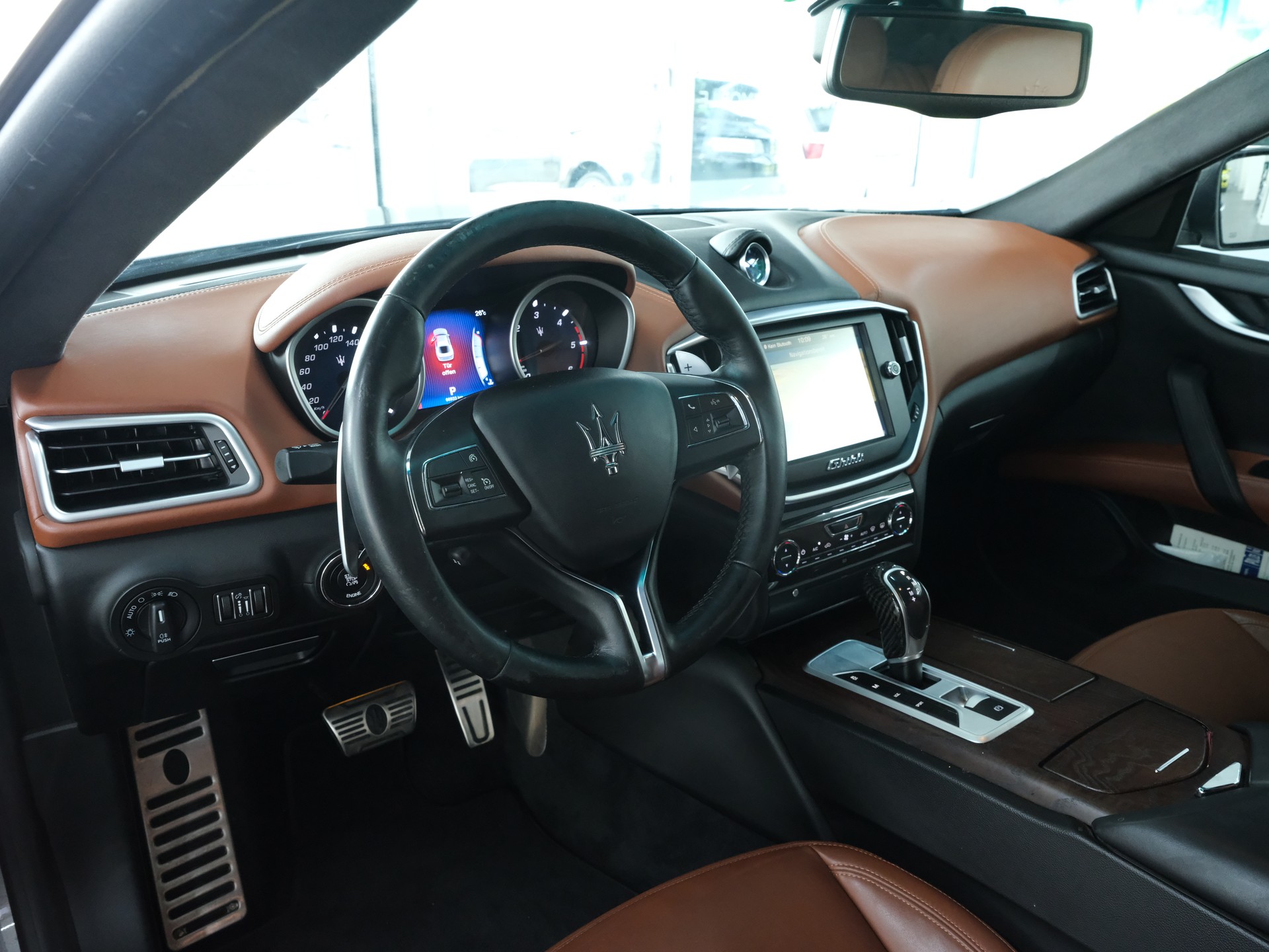 MASERATI Ghibli D 3.0 V6 Automatica-image-13