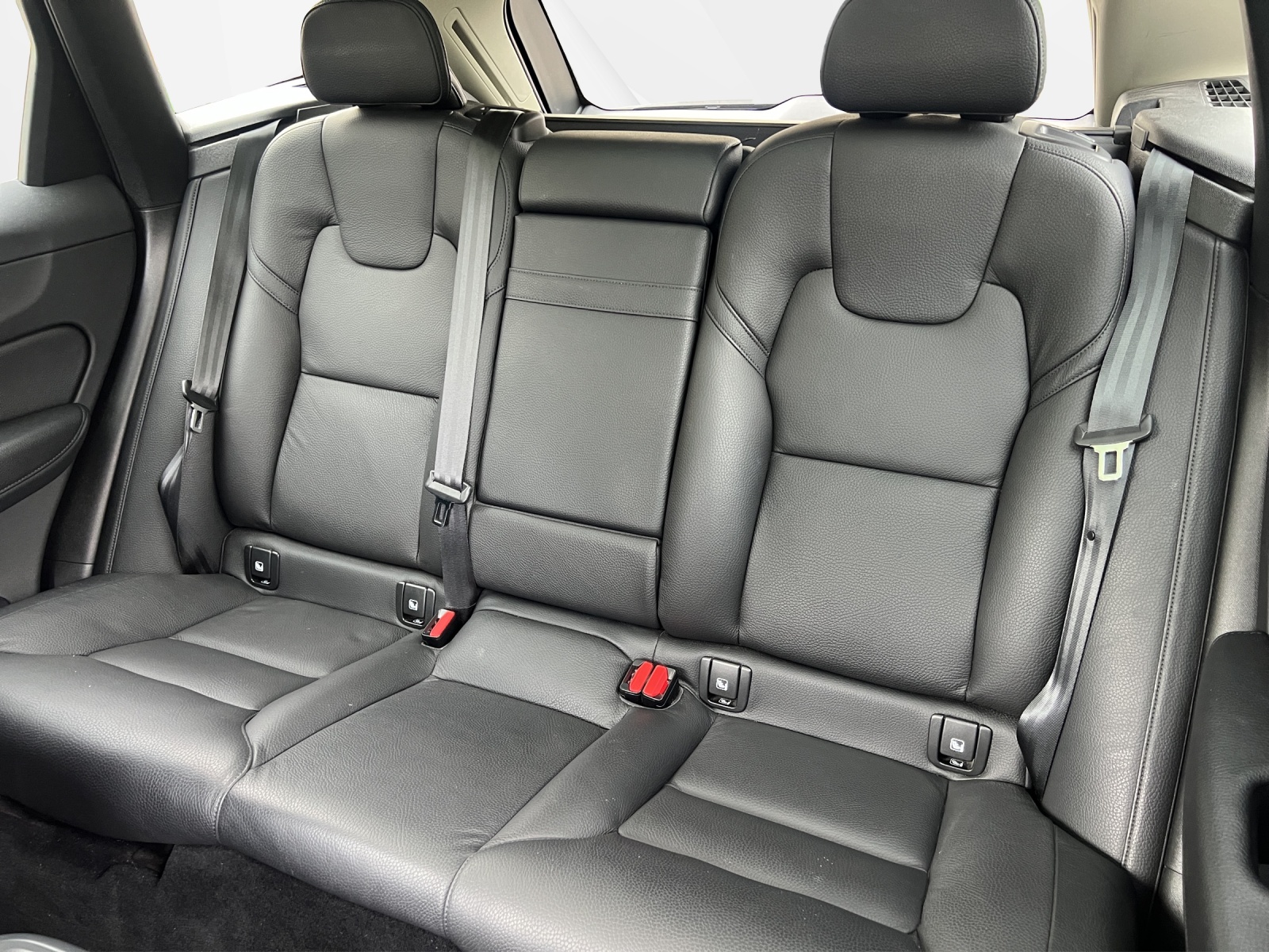 VOLVO XC60 T8 eAWD Inscription Geartronic-image-10