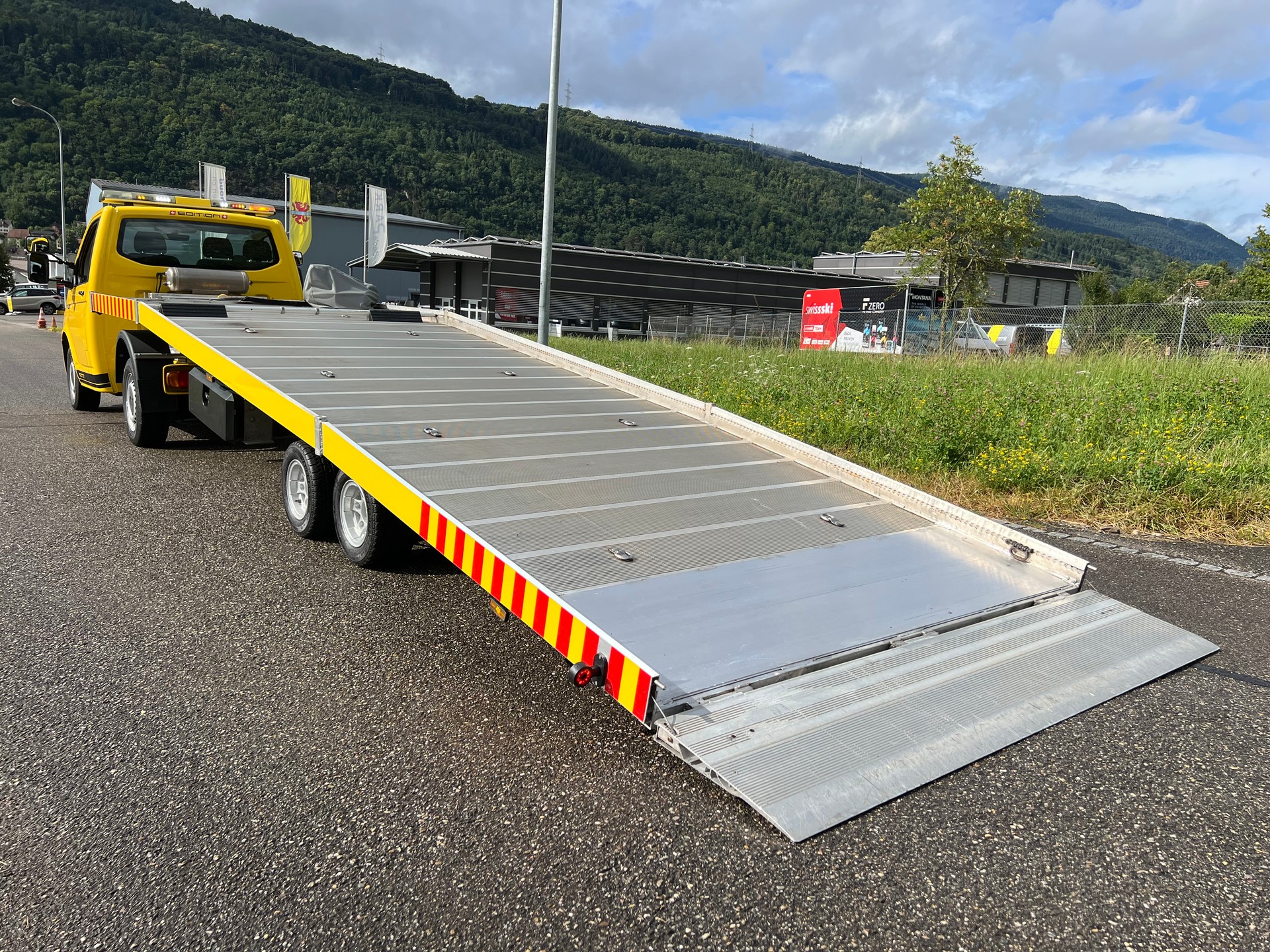 VW 4X4 "BALDINGER ABSCHLEPPER" 2600 KG NUTZLAST "AB MFK" T6 2.0 TDI 4Motion. KANN MIT PERMI B GEFAHREN WERDEN.-showroom-element-2