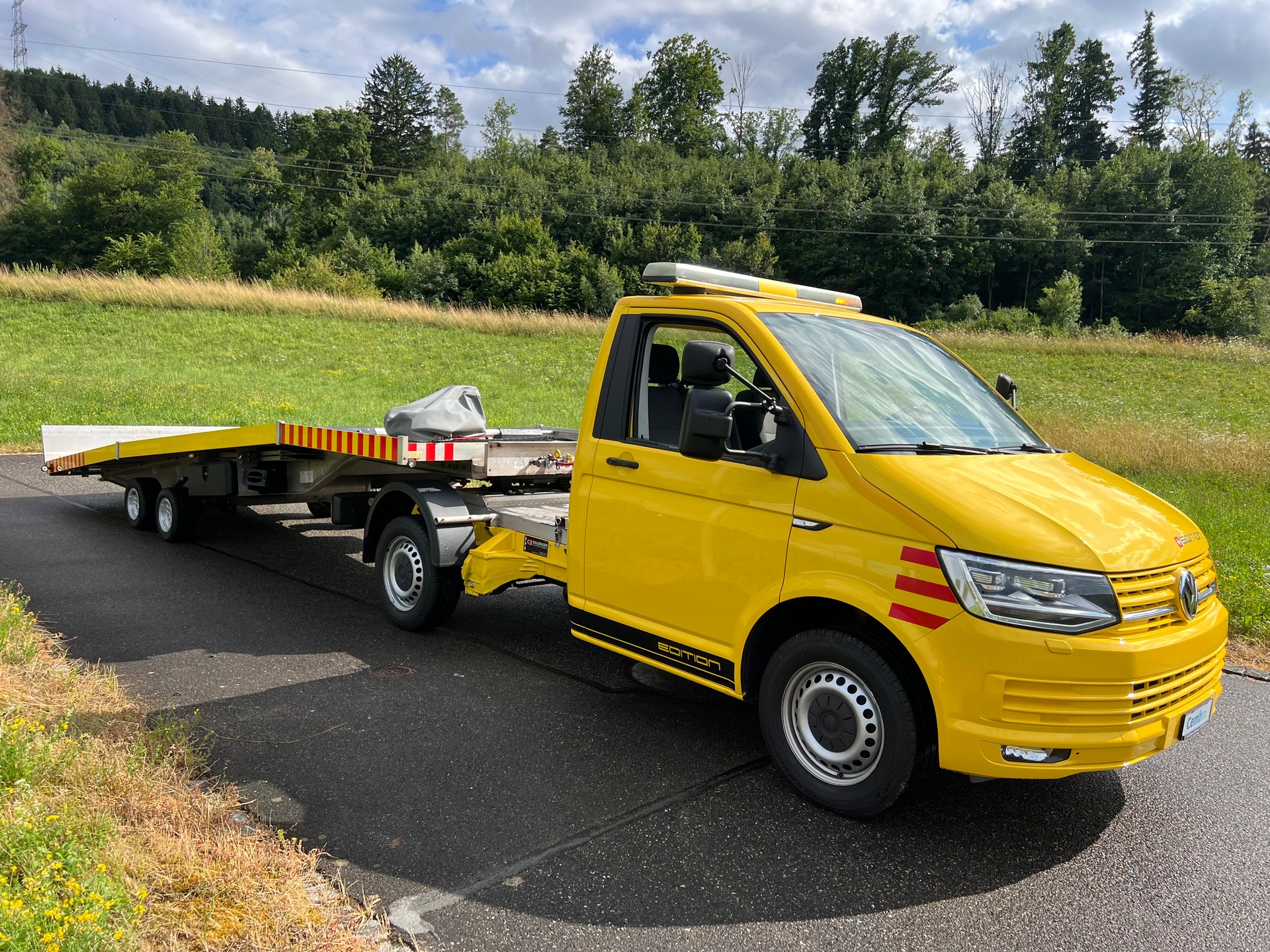 VW 4X4 "BALDINGER ABSCHLEPPER" 2600 KG NUTZLAST "AB MFK" T6 2.0 TDI 4Motion. KANN MIT PERMI B GEFAHREN WERDEN.-image-12