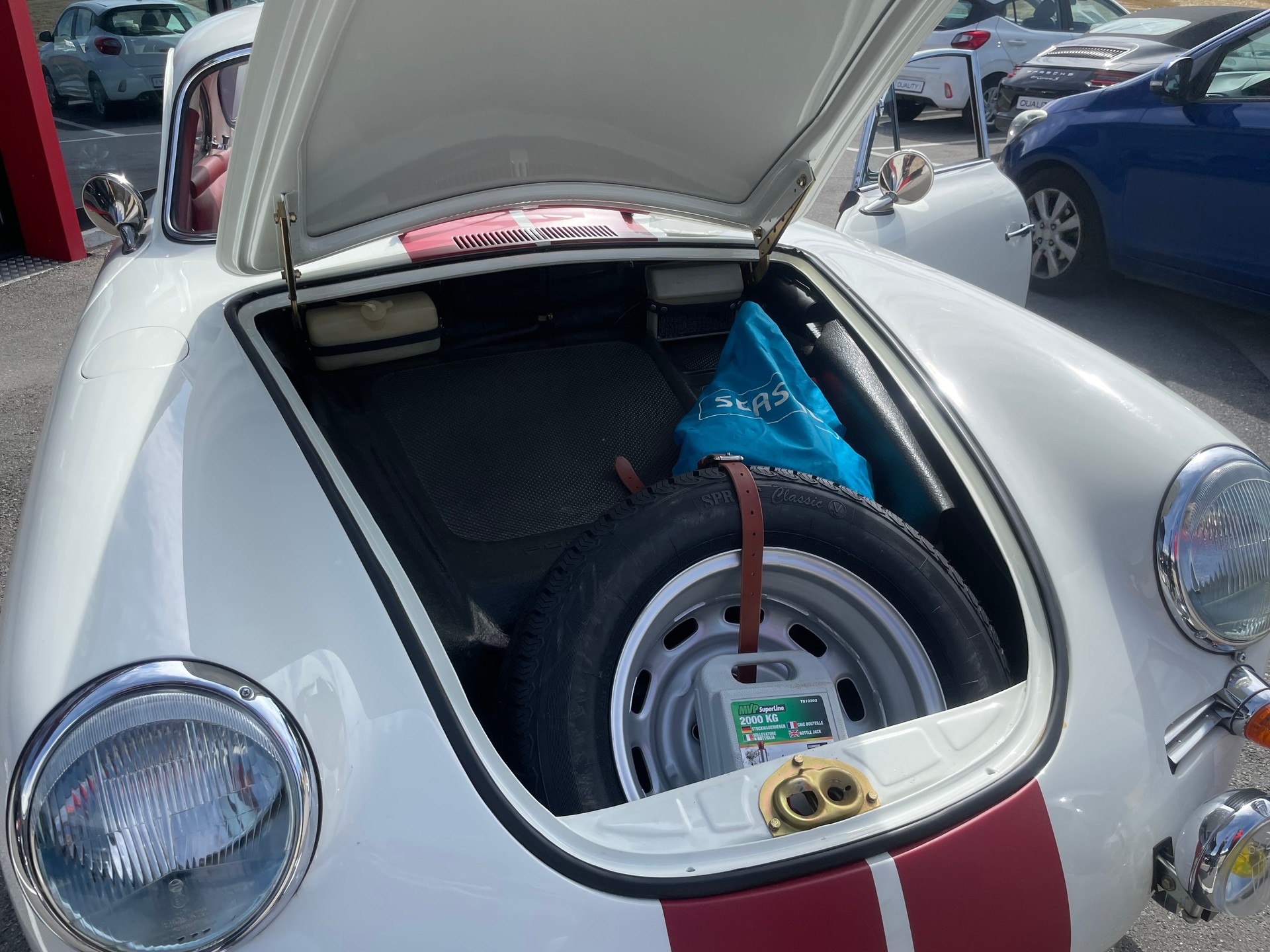 PORSCHE 356-image-14