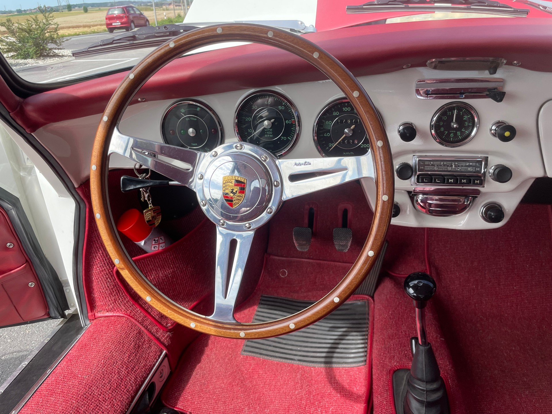 PORSCHE 356-image-10